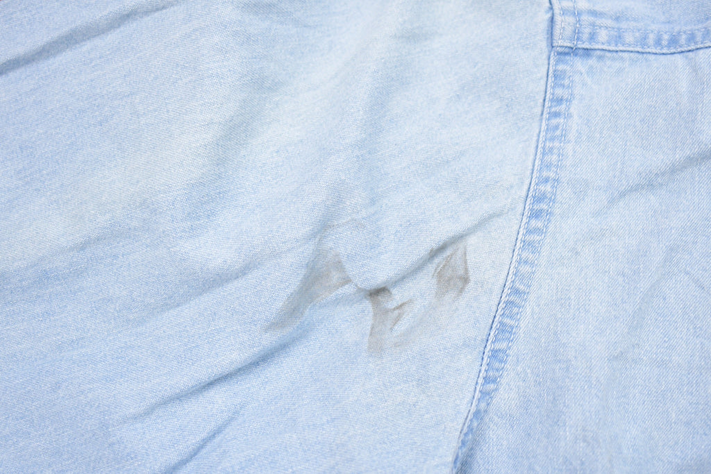 Vintage 1990s Lee Blue Ridge Rod & Gun Club Button Up Shirt