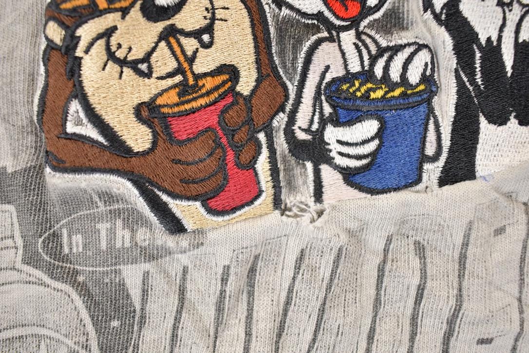 Vintage 1995 Warner Bros Marvin The Invader Embroidered 3D Movie Taz Bugs Crewneck Sweatshirt Men's L