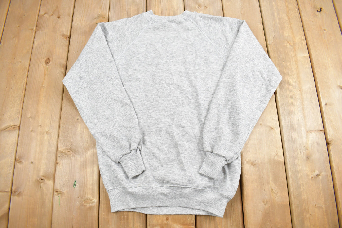 Vintage 1980s Blank Grey Crewneck Sweatshirt / Raglan / 80s Crewneck / Essential / Streetwear / 90s Blank