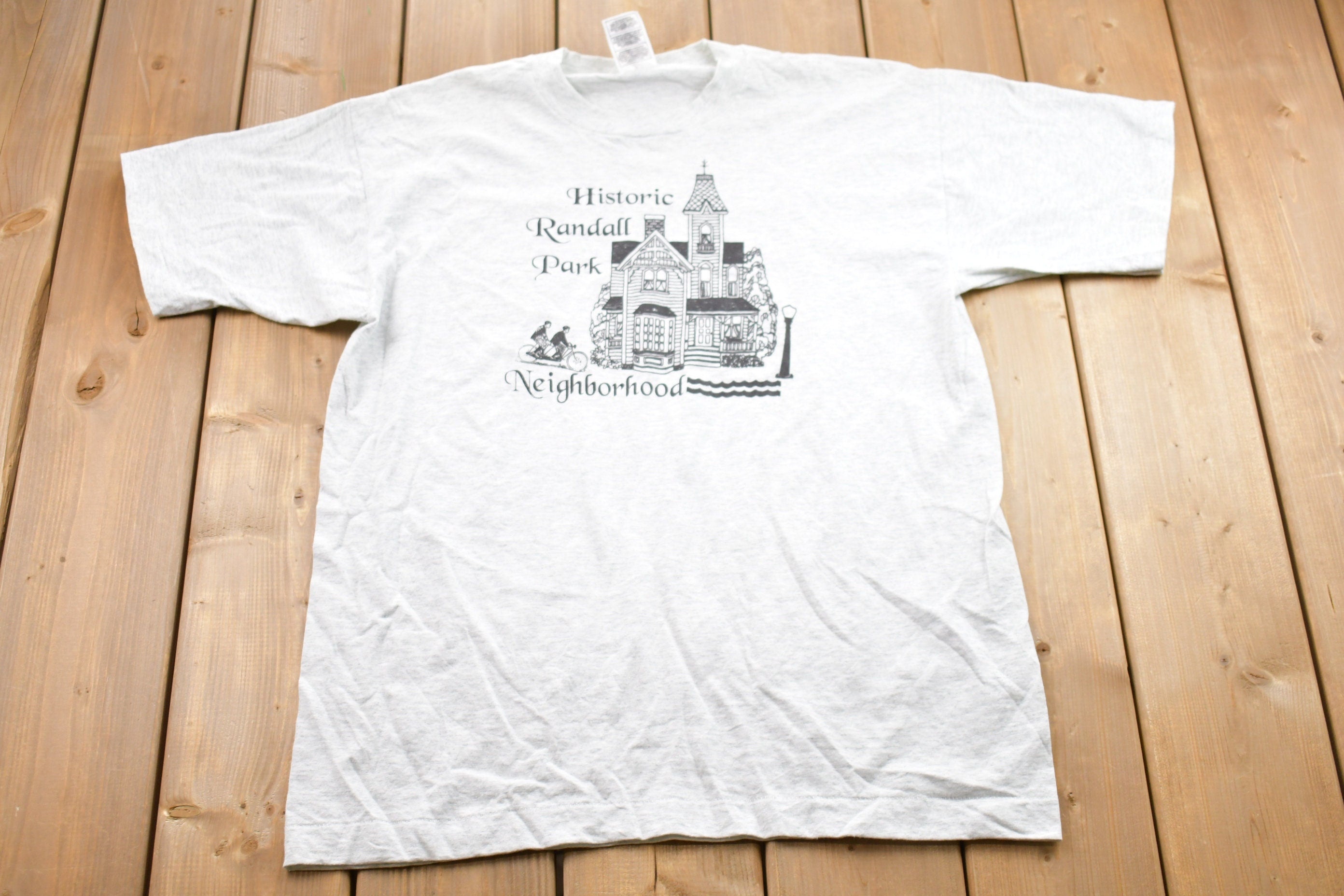 Vintage 1990s Randall Park Graphic T-Shirt