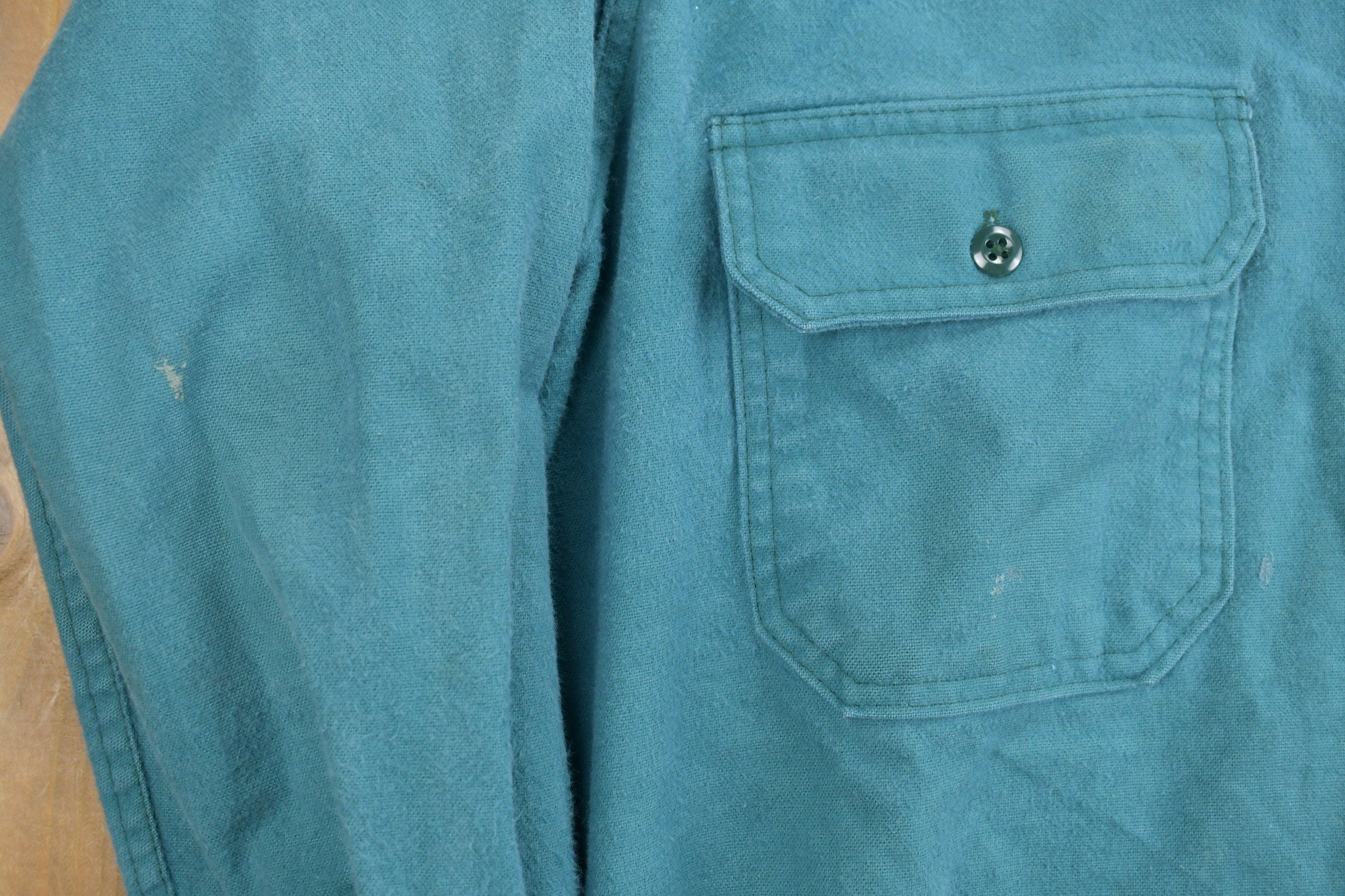 Vintage 1990s Bemidji Woolen Mills Blank Button Up Shirt