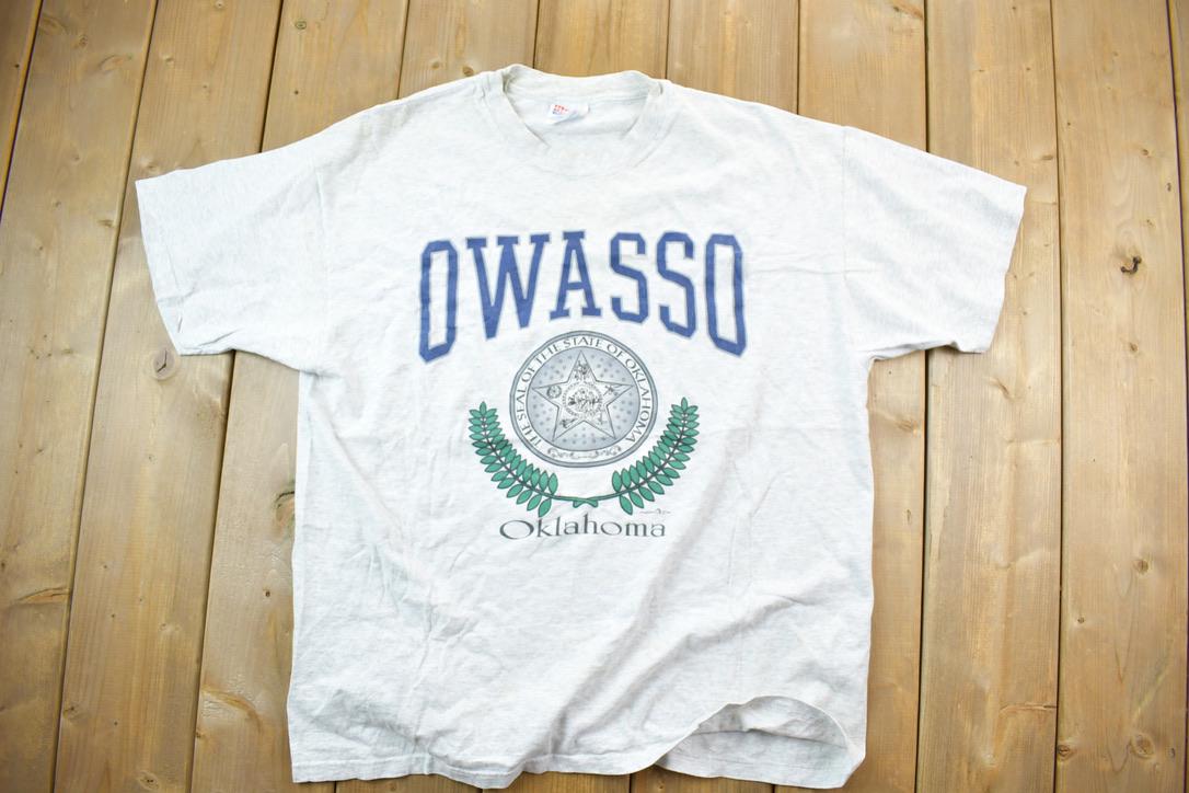 Vintage 1990s Owasso Oaklahoma University Collegiate T-Shirt