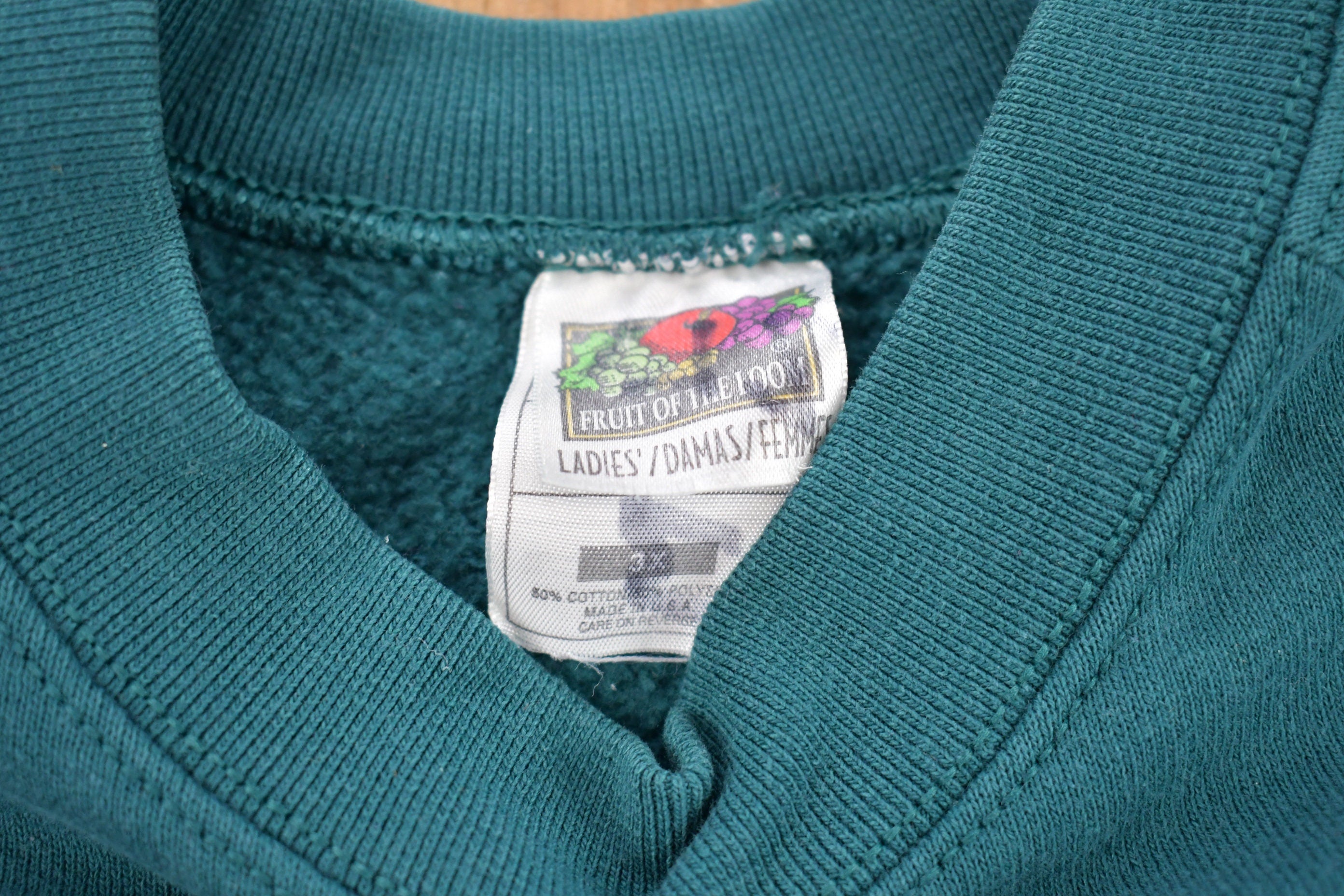 Vintage 1990s Fruit Of The Loom Crewneck Sweatshirt
