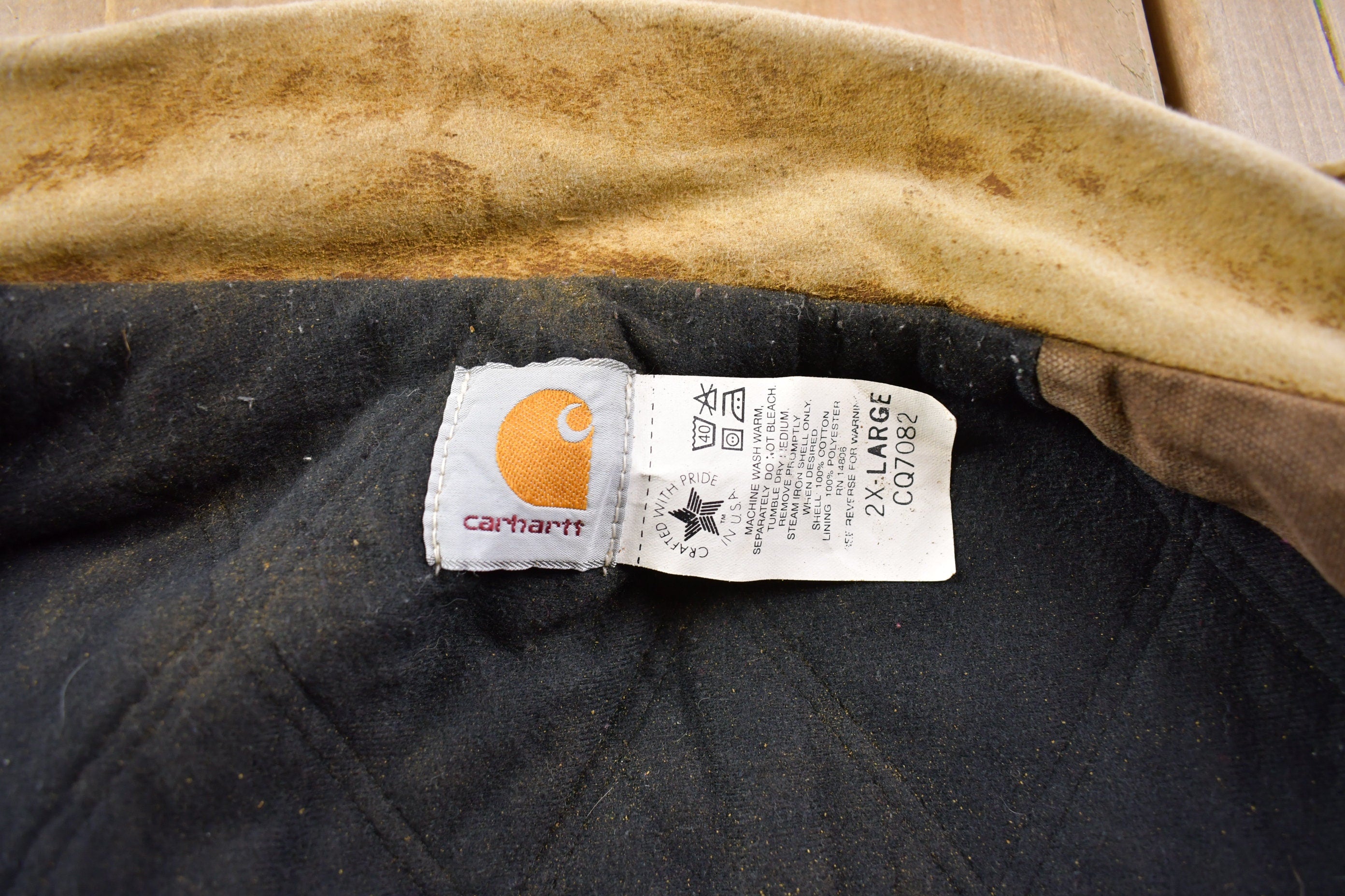 Vintage 1990s Carhartt Diomond Quilt Lined Chore Coat