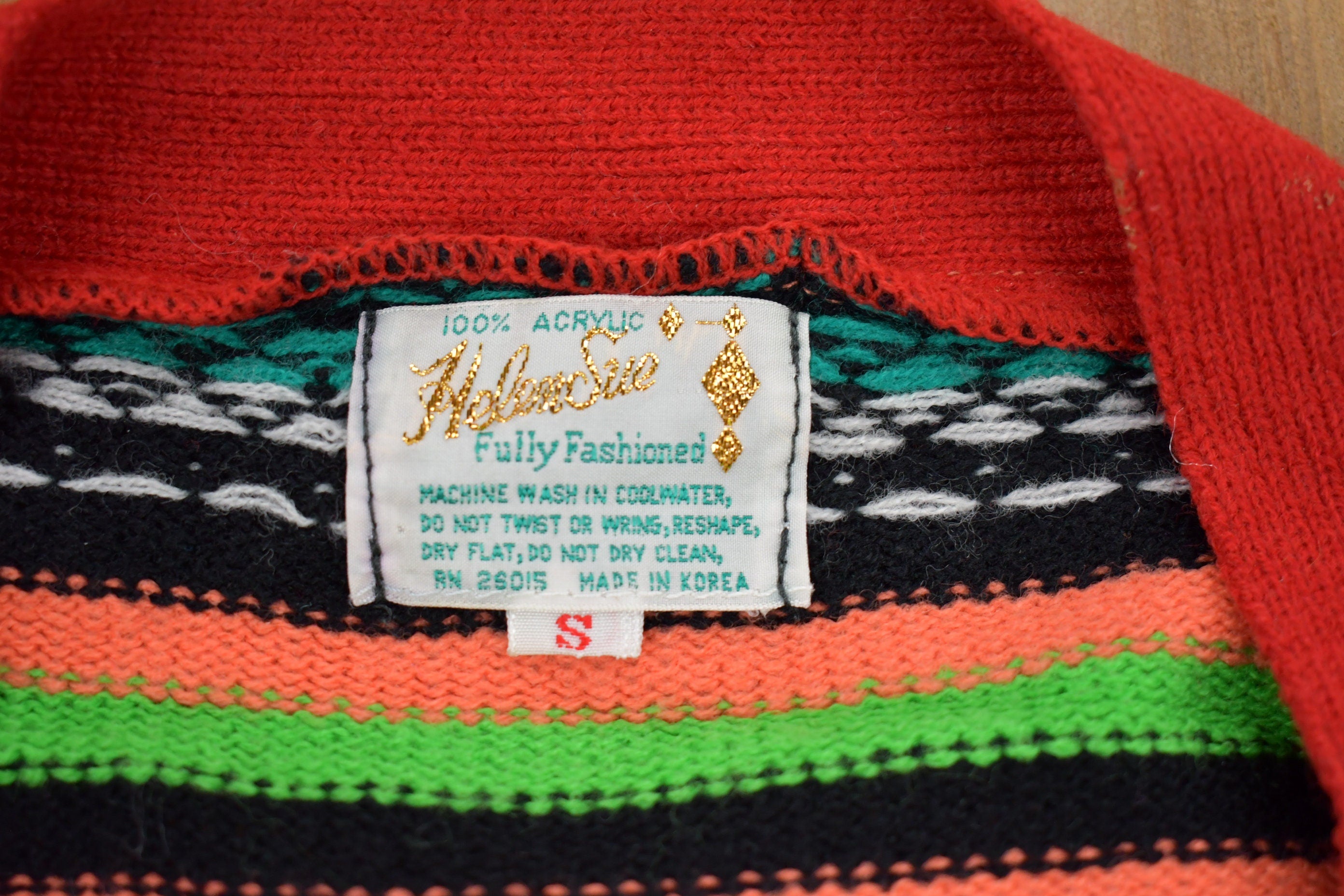 Vintage 1980s Striped Sleeves Knitted Sweater