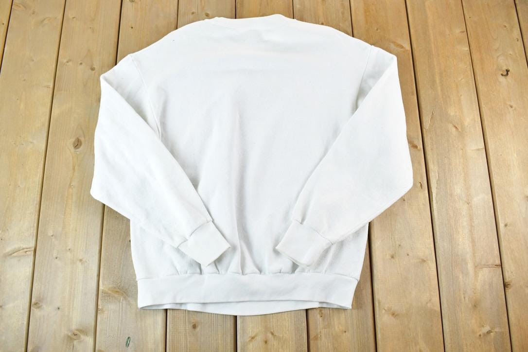 Vintage 1990s Looney Tunes Christmas Crewneck