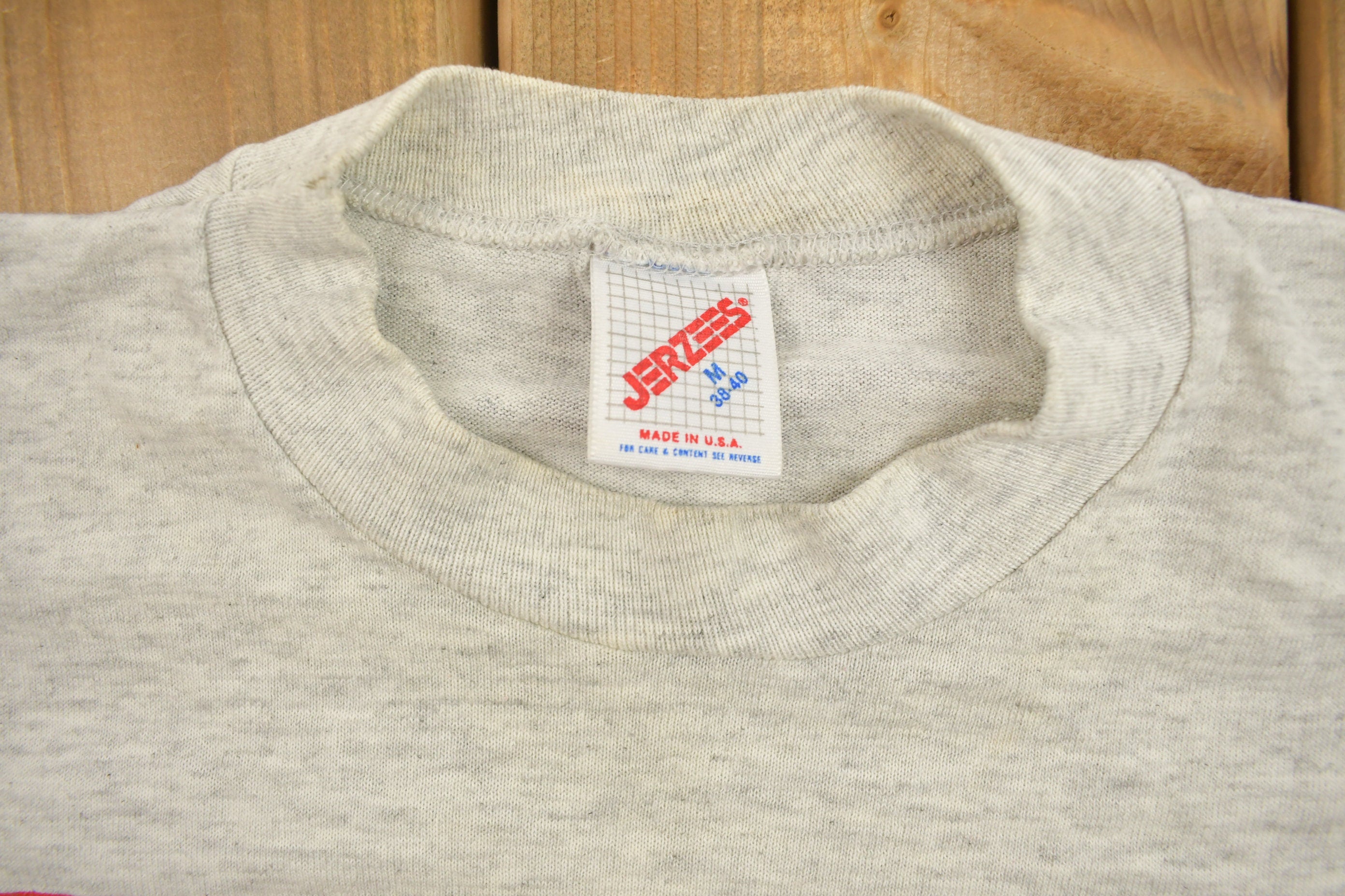 Vintage 1990s Native American Graphic T Shirt