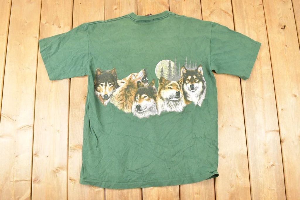 Vintage 1990s Howling Wolves Outdoorsman Souvenir T-Shirt Men's M