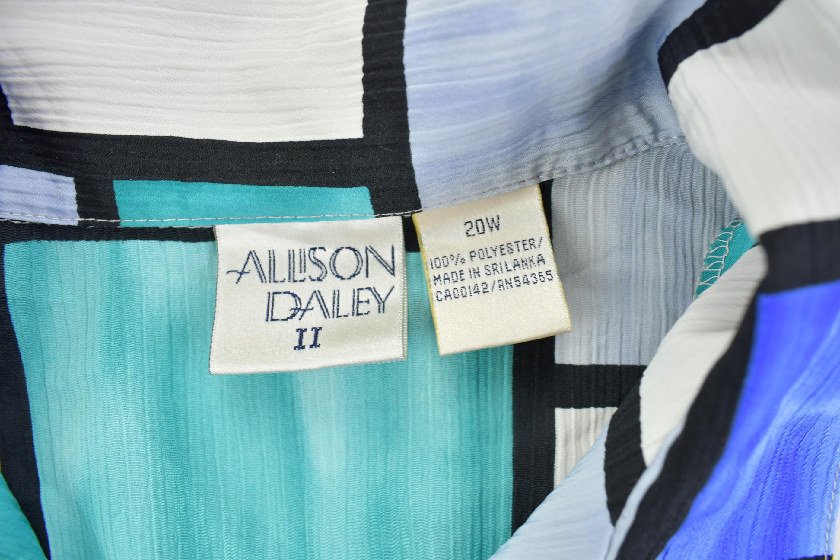 Vintage 1990s Allison Daley Women's Geometric Button Up Shirt