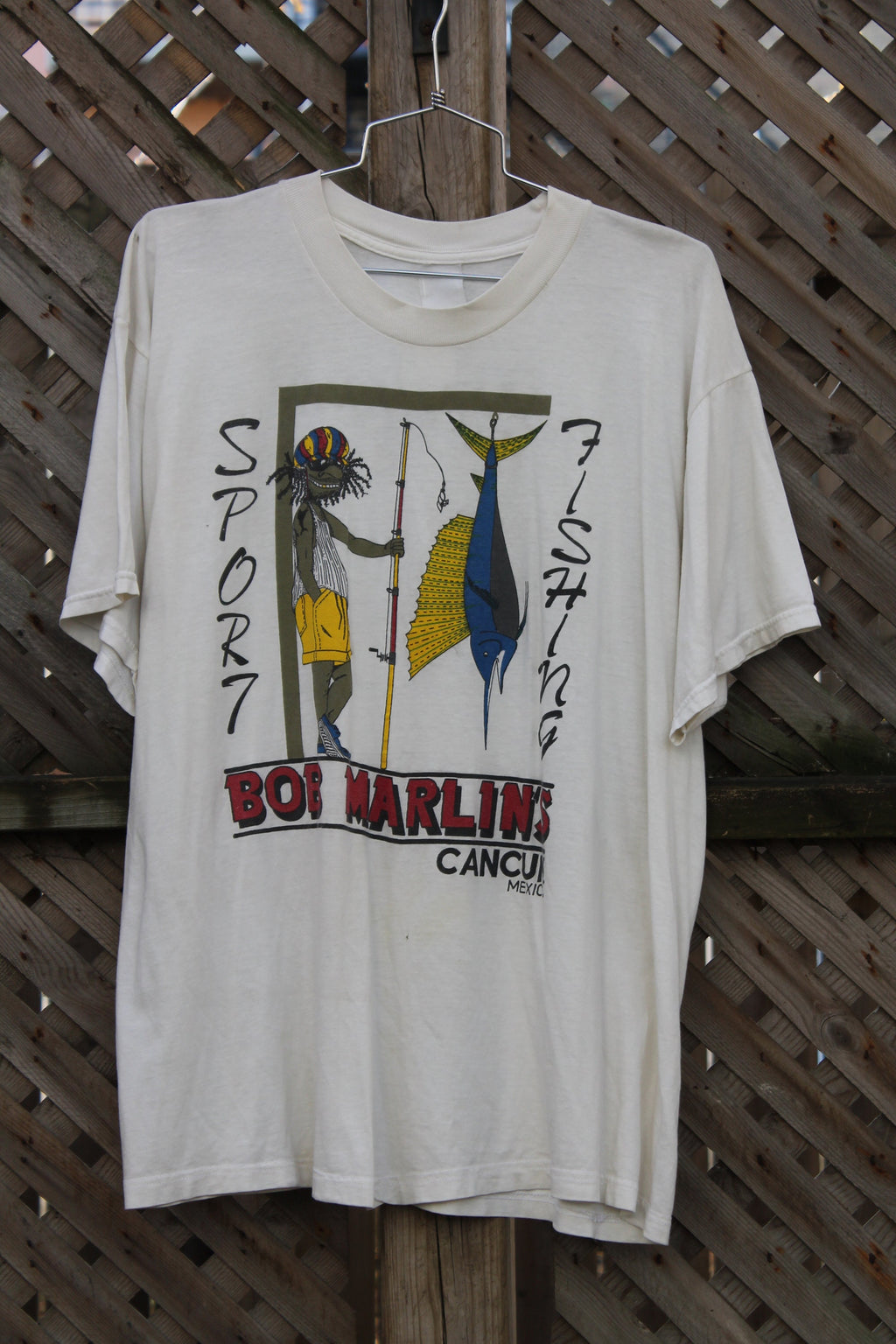 Vintage 1990s Bob Marlin's Sport Fishing Cancun Mexico T Shirt
