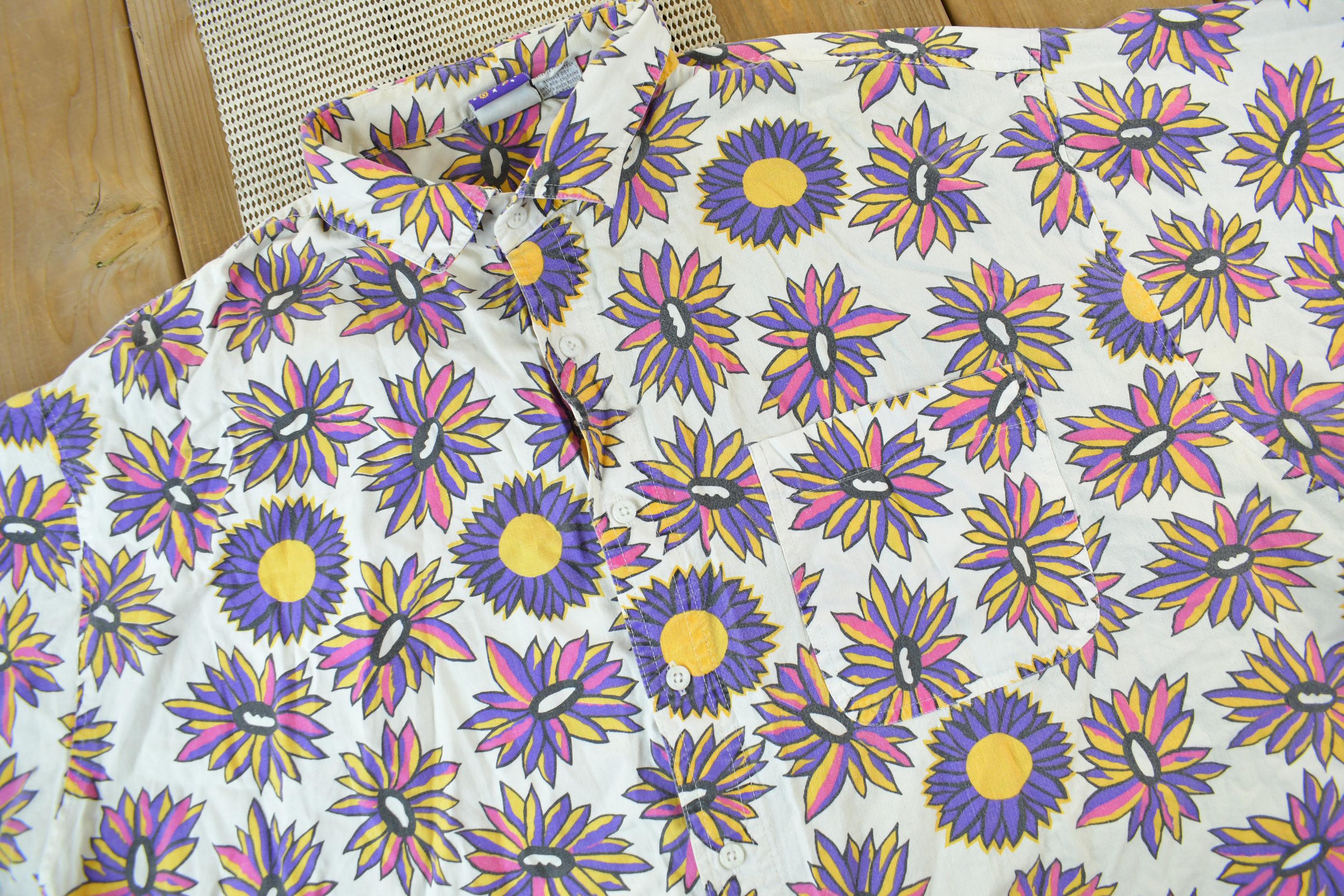 Vintage 1990s Pro Spirit All Over Print Floral Geometric Short Sleeve Button Up Shirt