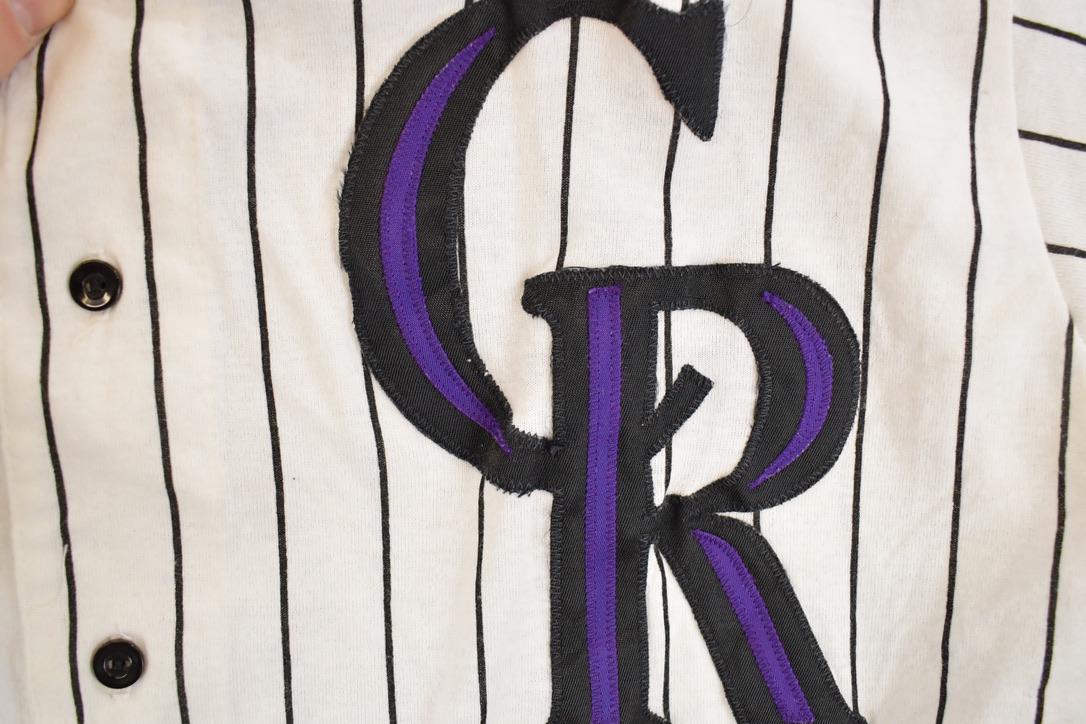 Vintage 1990s Majestic Sportswear Colorado Rockies Embroidered Baseball Jersey Men's L
