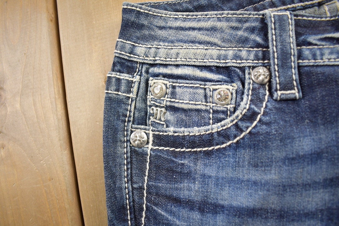 Vintage Y2K Miss Me Bedazzled Low Rise Jeans Size 26x31