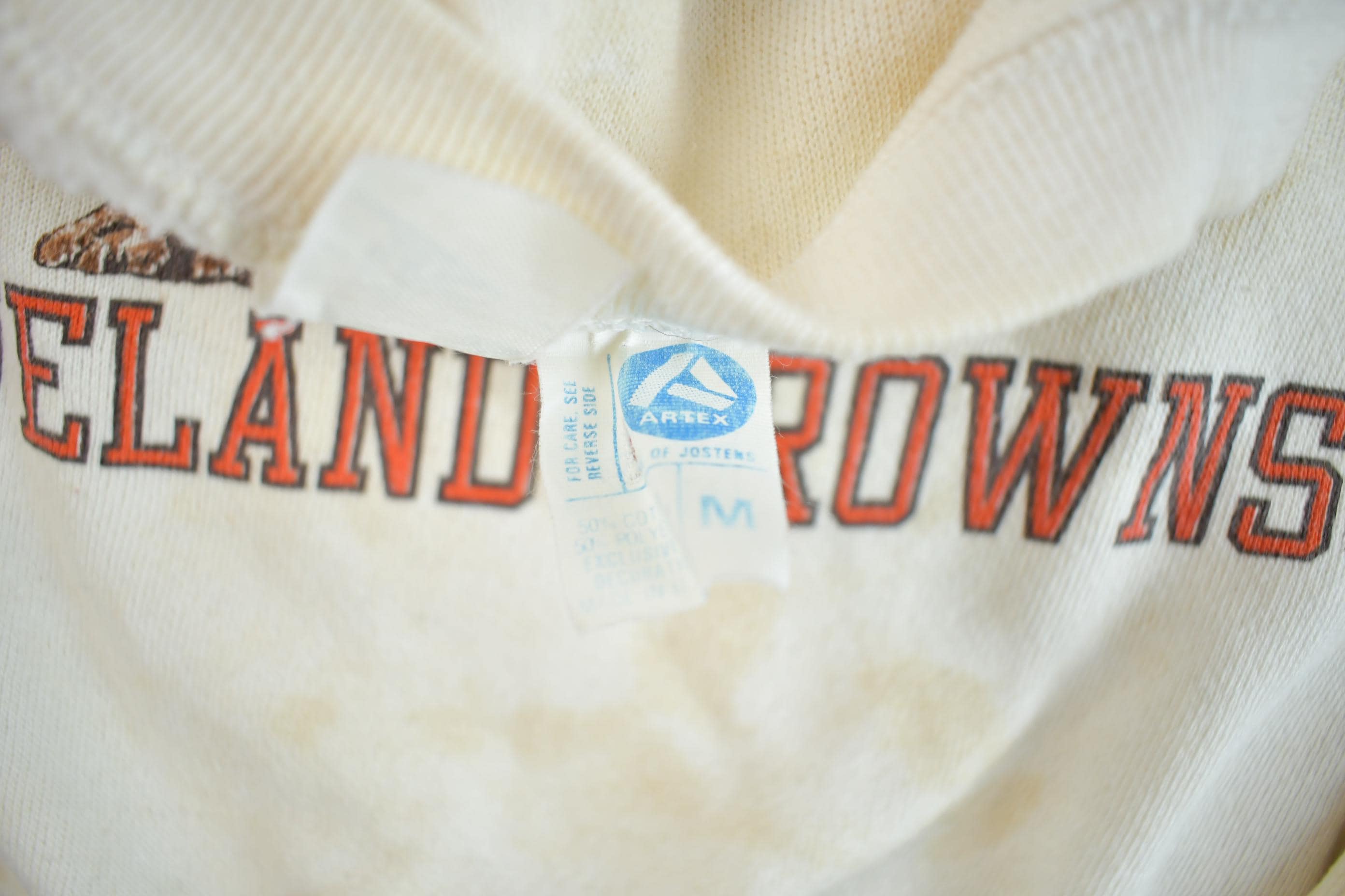 Vintage 1980s Cleveland Browns - "Love Them Dawgs" NFL Football Crewneck Sweatshirt Made In USA