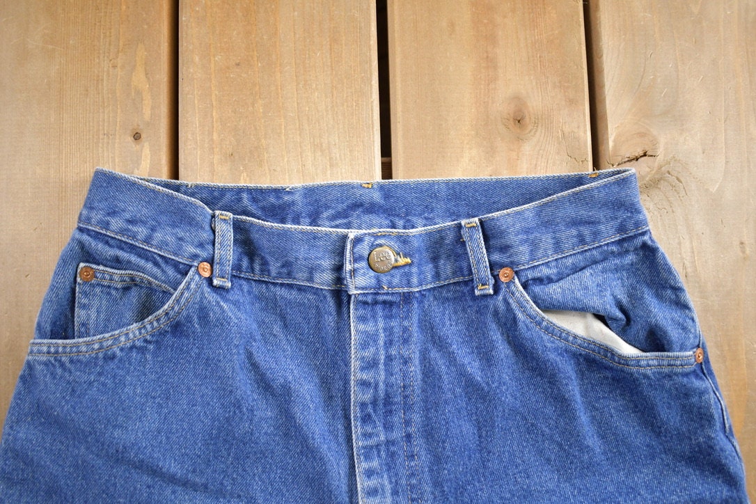 Vintage 1990s Lee Denim Jean Shorts Size 32x9