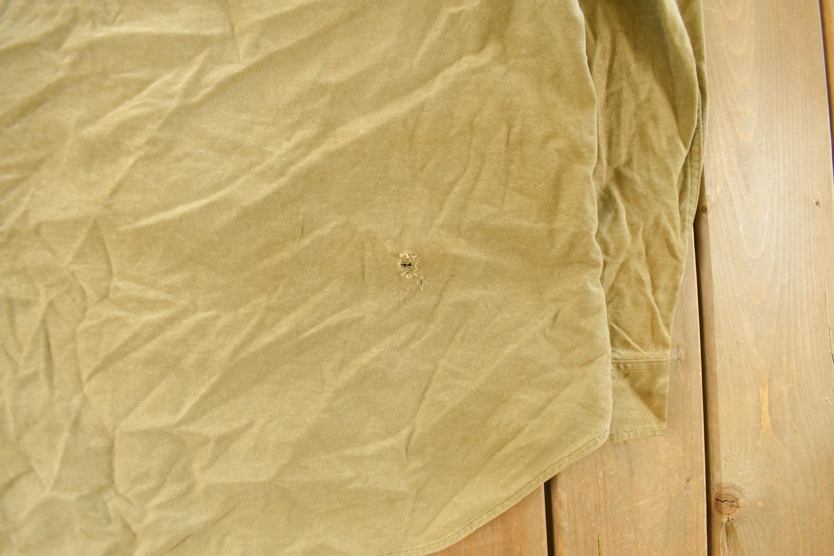 Vintage 1990s Woolrich Cloth Button Up Shirt Men's Large