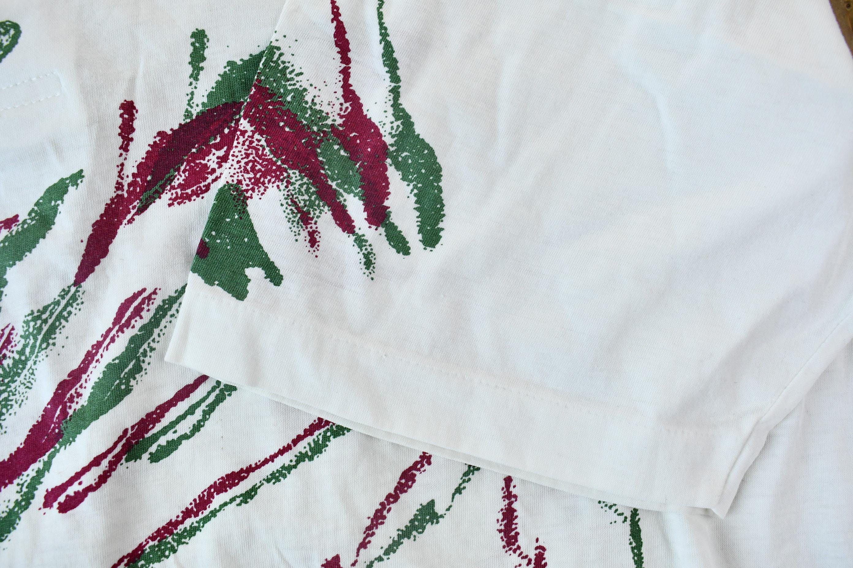 Vintage 1990s Hathaway Knit Classics Single Stitch Lightweight Abstract Graphic Polo Shirt