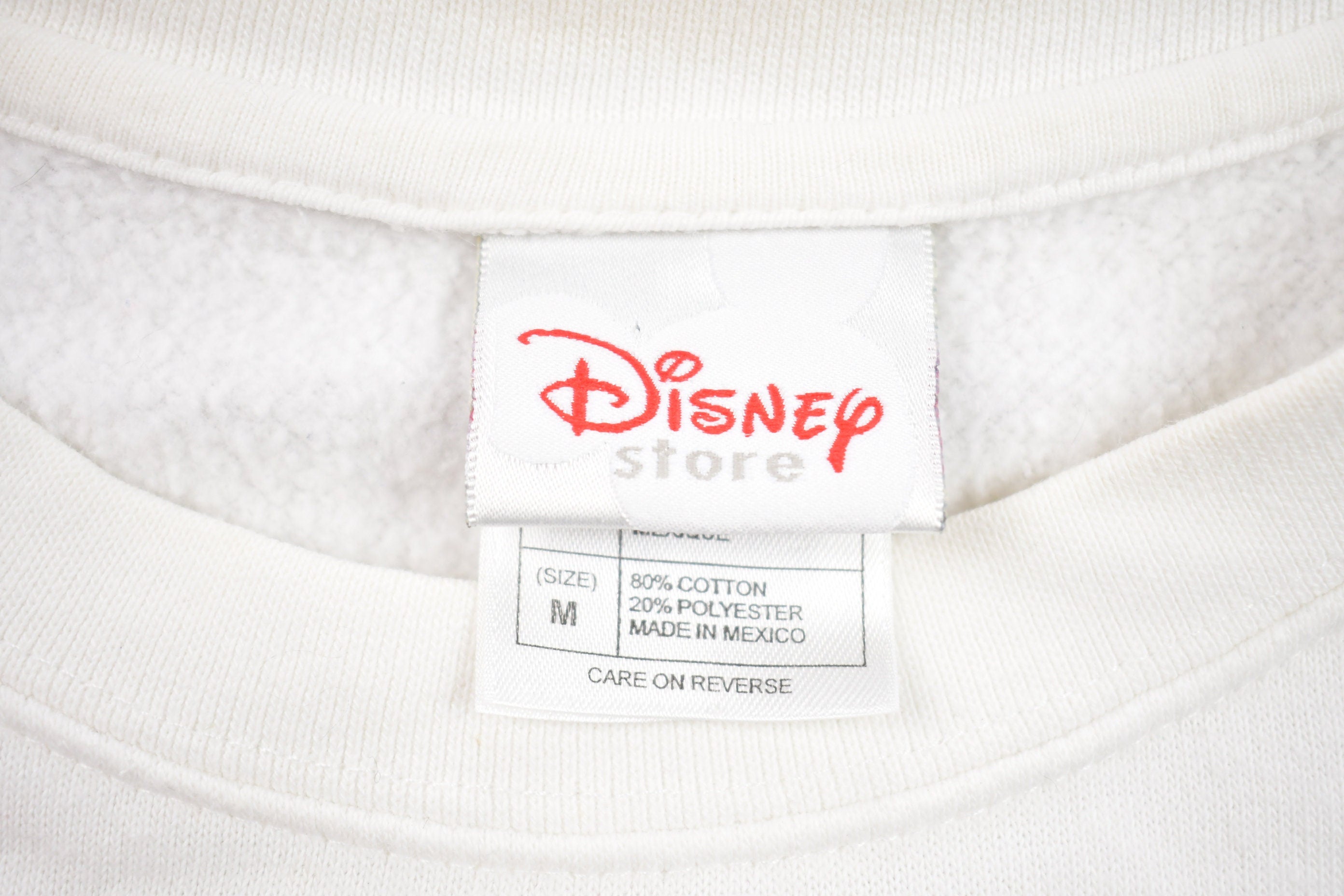 Vintage 2002 Disney Winnie the Pooh Crewneck Sweatshirt