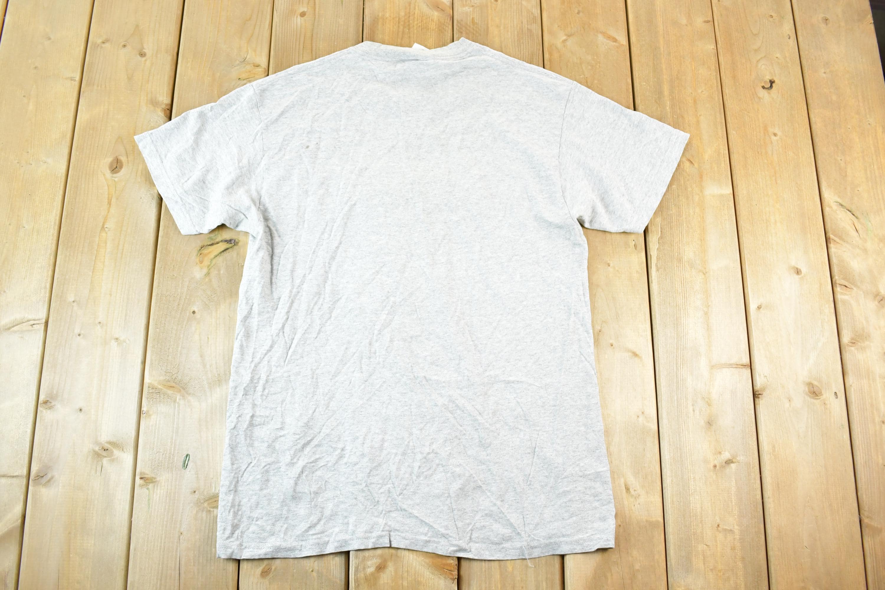 Vintage 1990s Basketball Is Life Souvenir T-Shirt Mens M