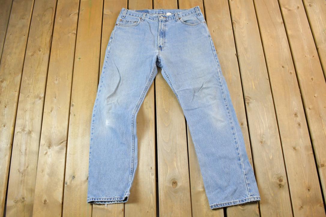 Vintage 1990s Levi Strauss 505 Denim Jeans Size 36 x 30