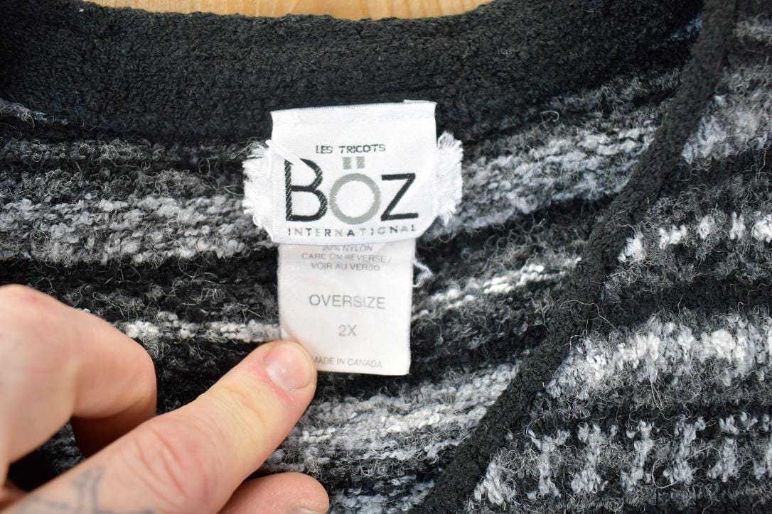 Vintage 1990s Boz Knit Crewneck Button Up Sweater /