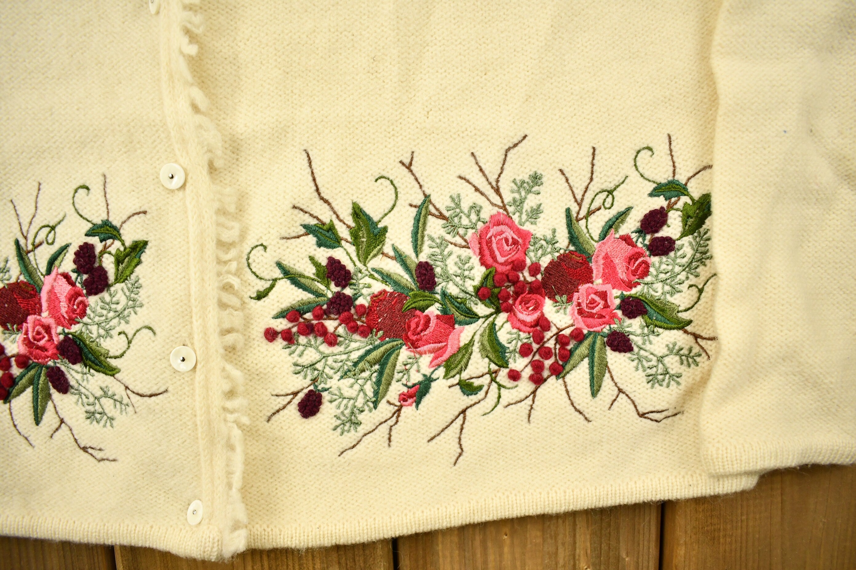 Vintage 2000 Floral Embroidered Cardigan Sweater