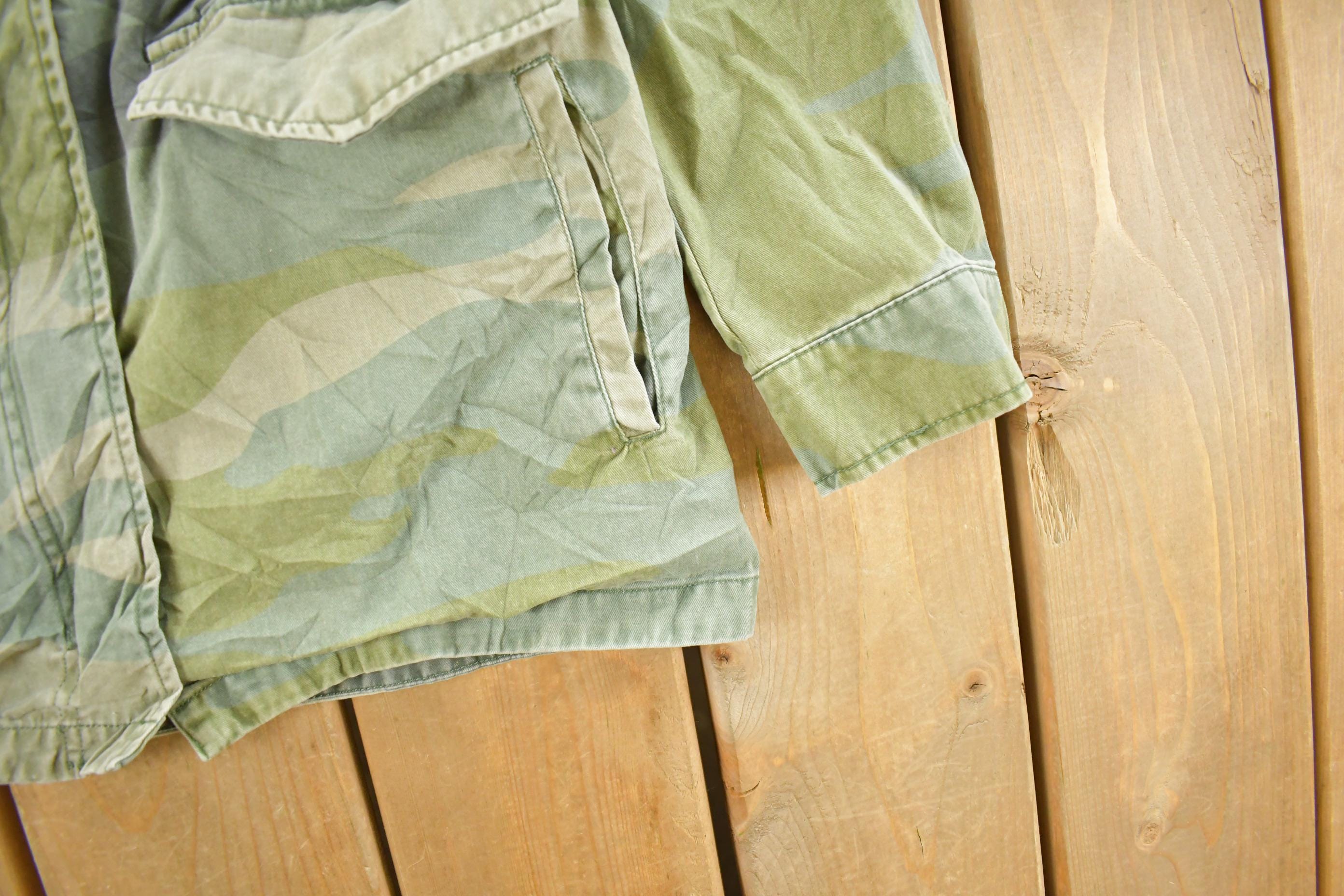 Vintage 2000s Levi's Camo Hunting Jacket Men's XS