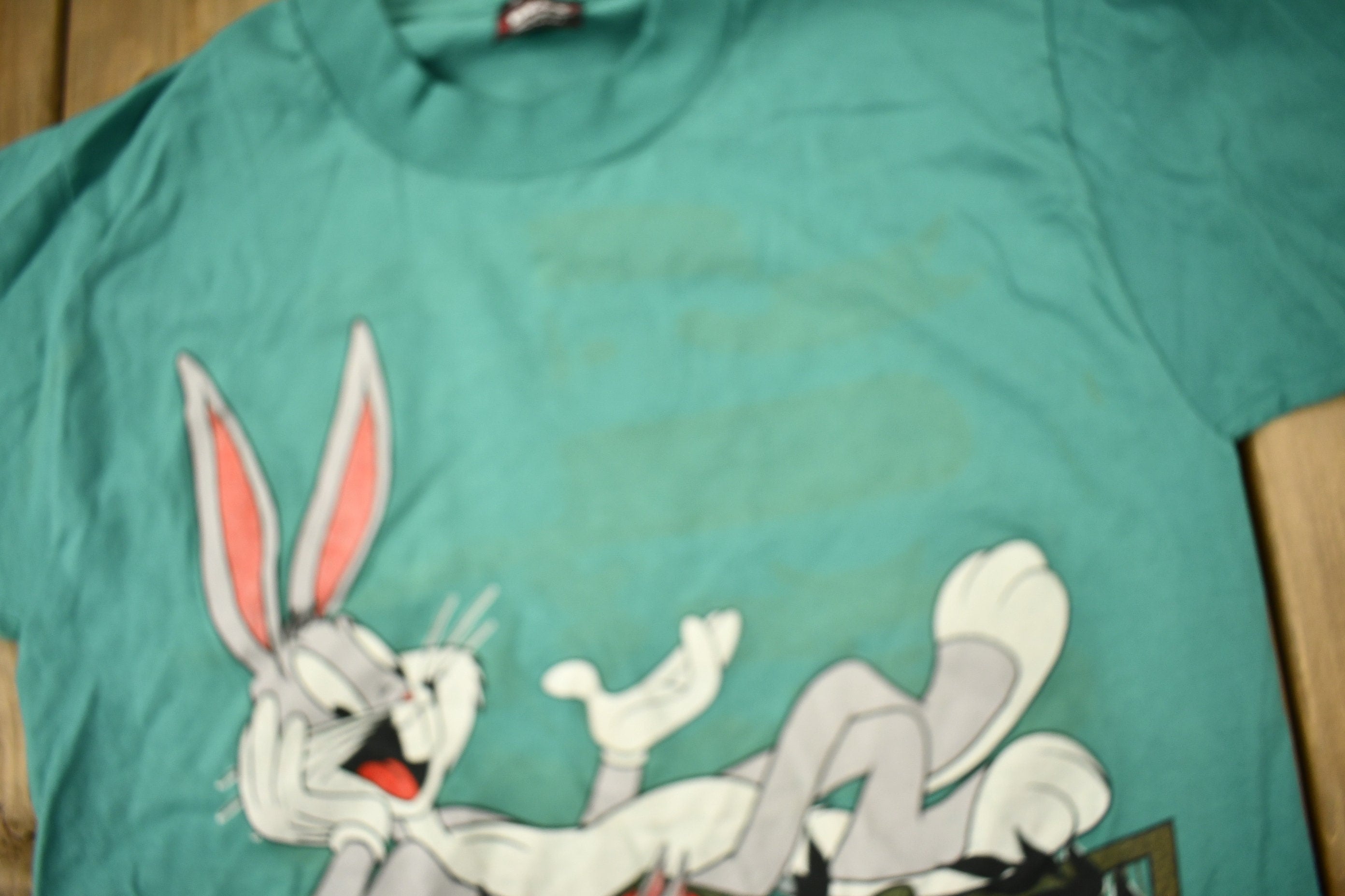 Vintage 1994 Bugs Bunny Hare Ware Cartoon T-Shirt