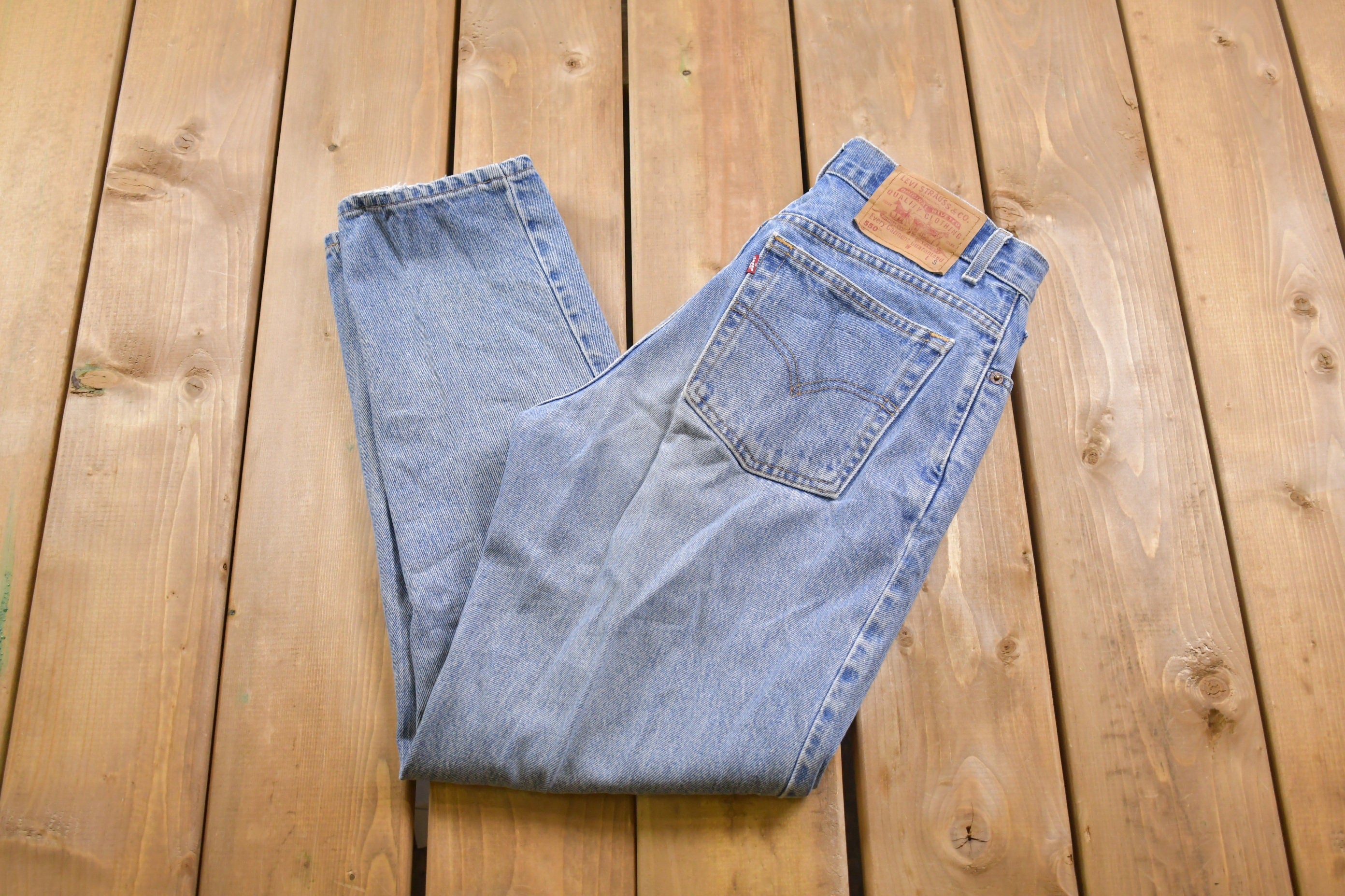 Vintage 1990s Levi's Red Tab Jeans Size 28 x 28
