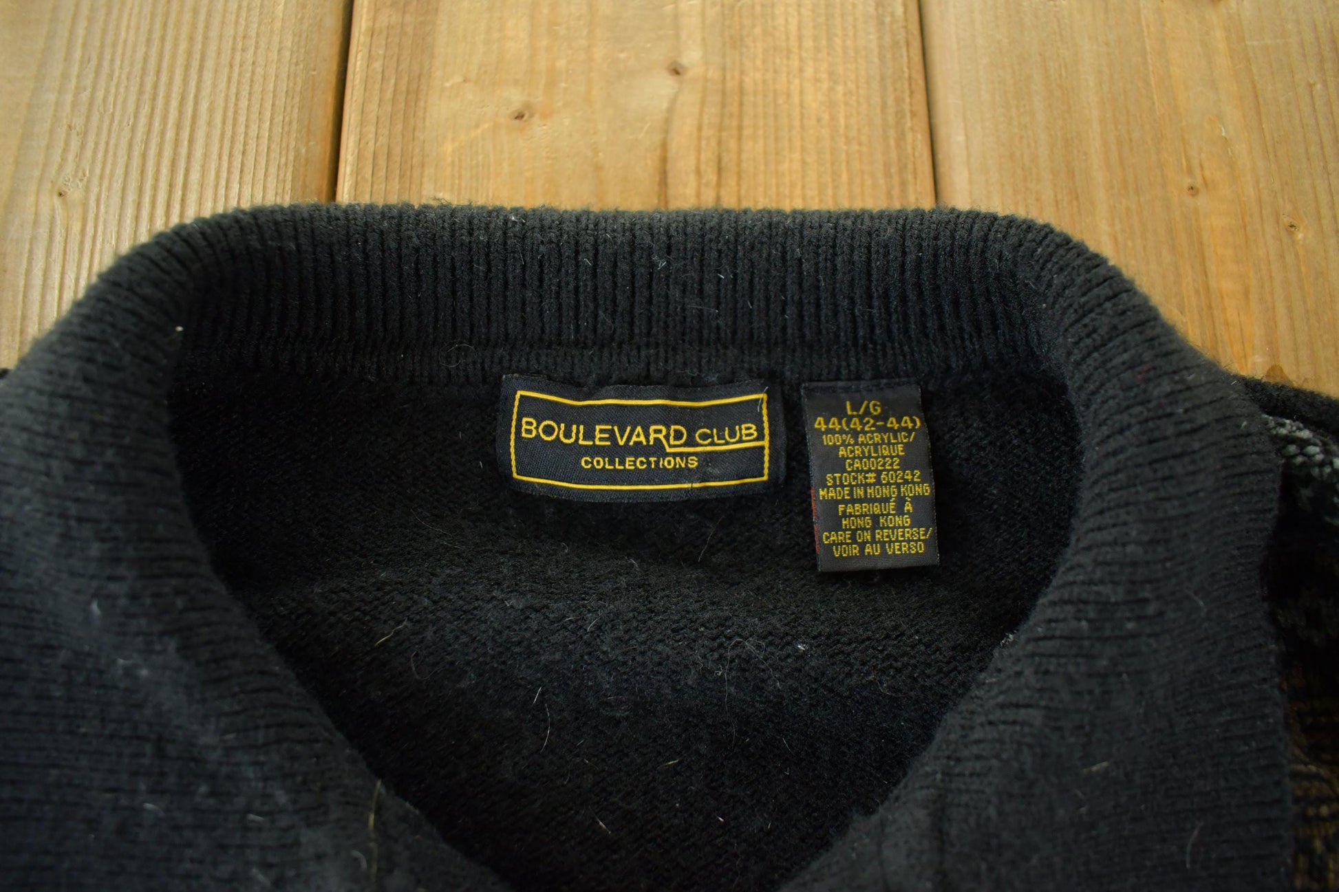 Vintage 1990s Boulevard Club Knit Abstract Pattern Collared Sweater