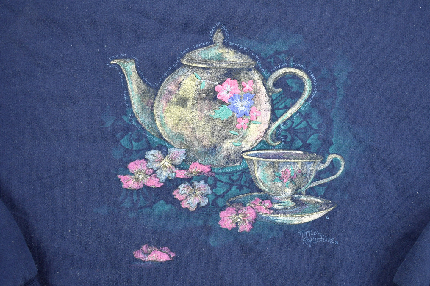 1990s Vintage Northern Reflections Tea Pot Crewneck / Nature Print / Vintage Sweatshirt / Floral Print / Teapot / Pullover Sweatshirt