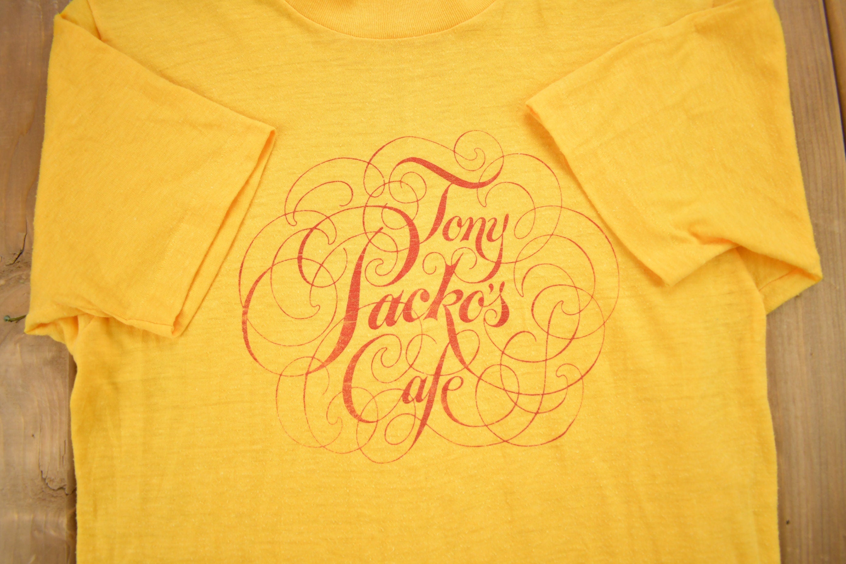 Vintage 1980s Tony Packo's Café Souvenir T Shirt