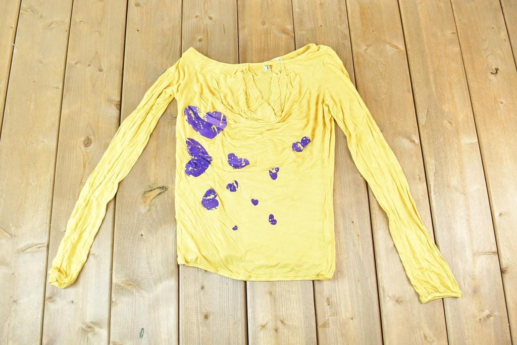 Women Vintage Vigoss Y2K Purple Hearts T-Shirt / Vigoss Grunge Skull Print / Contrast Stitch / Internet Famous Clothing / Over Dyed