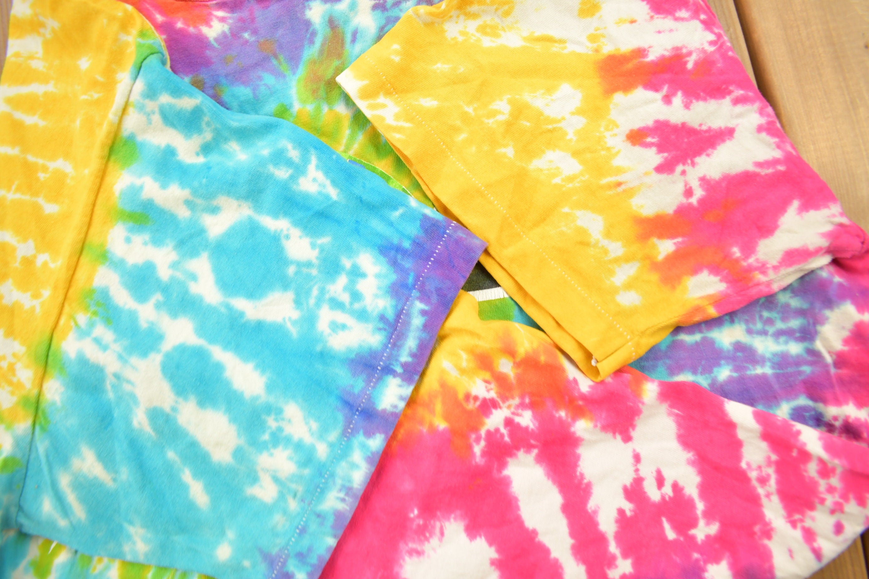 Vintage 1992 Tesla Tie Dye Band T-shirt