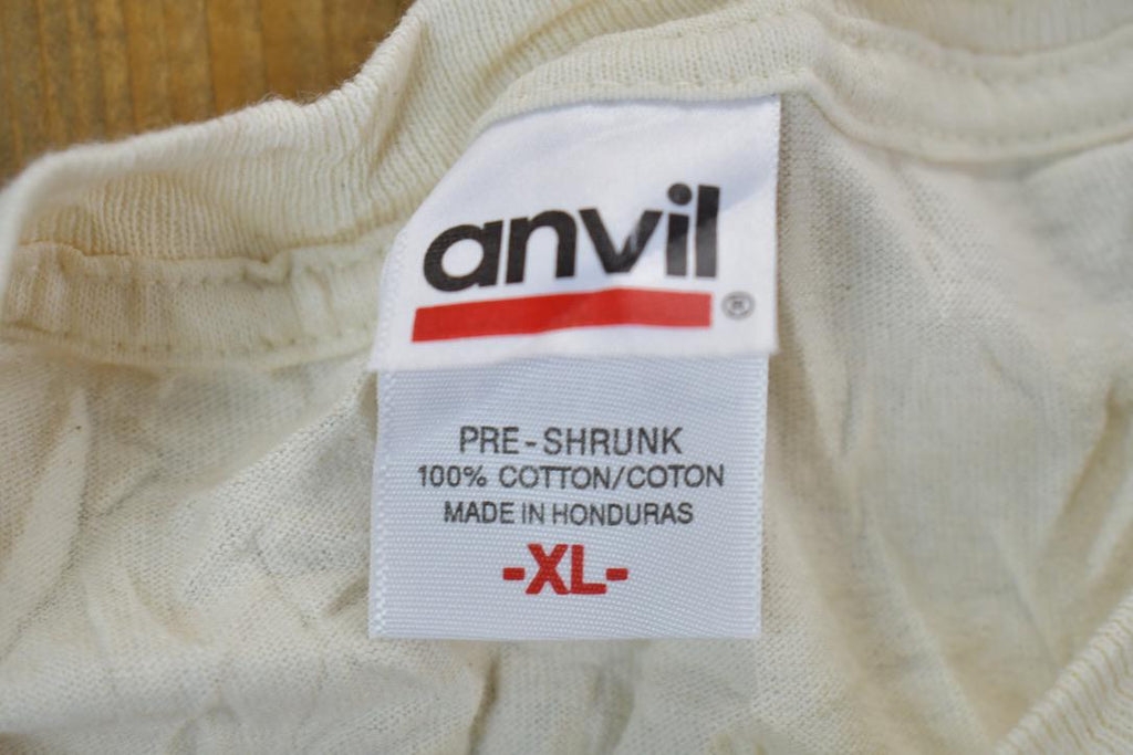 Vintage 1990s Anvil Labrador Retriever Graphic T-Shirt