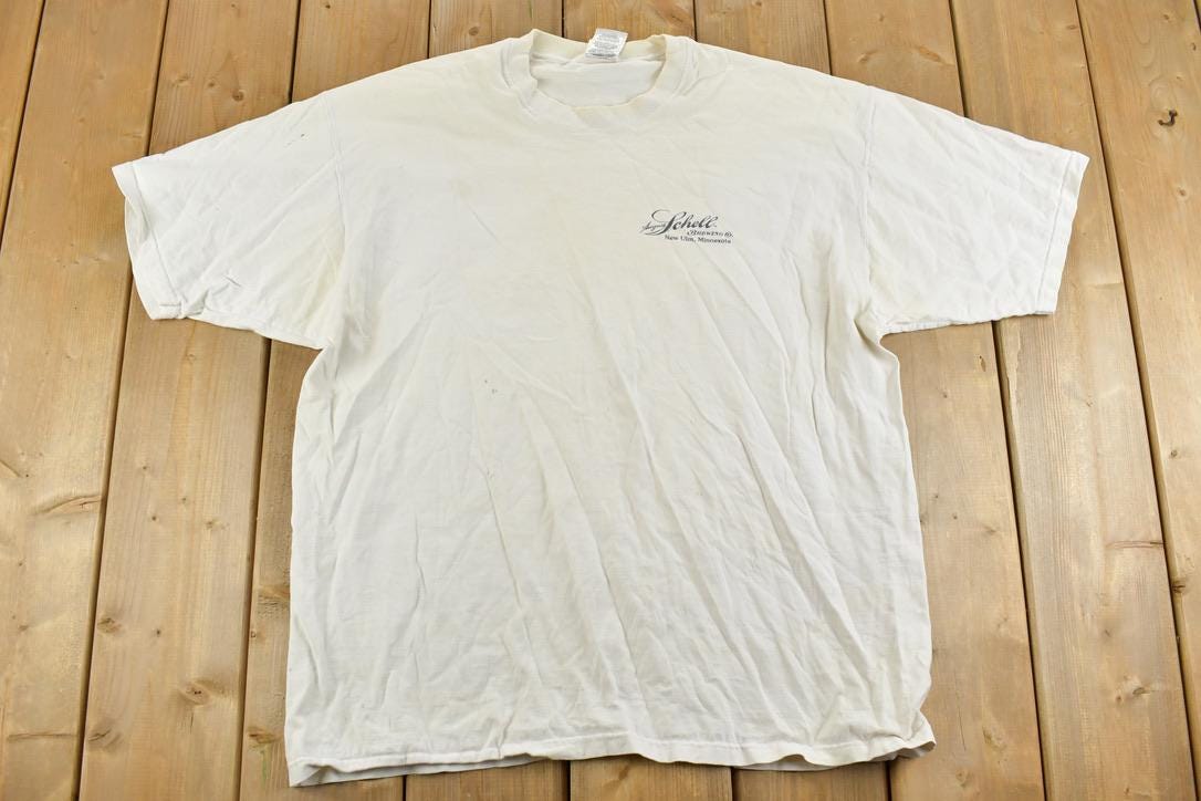 Vintage 1990s Schell Brewing Co Graphic T-Shirt