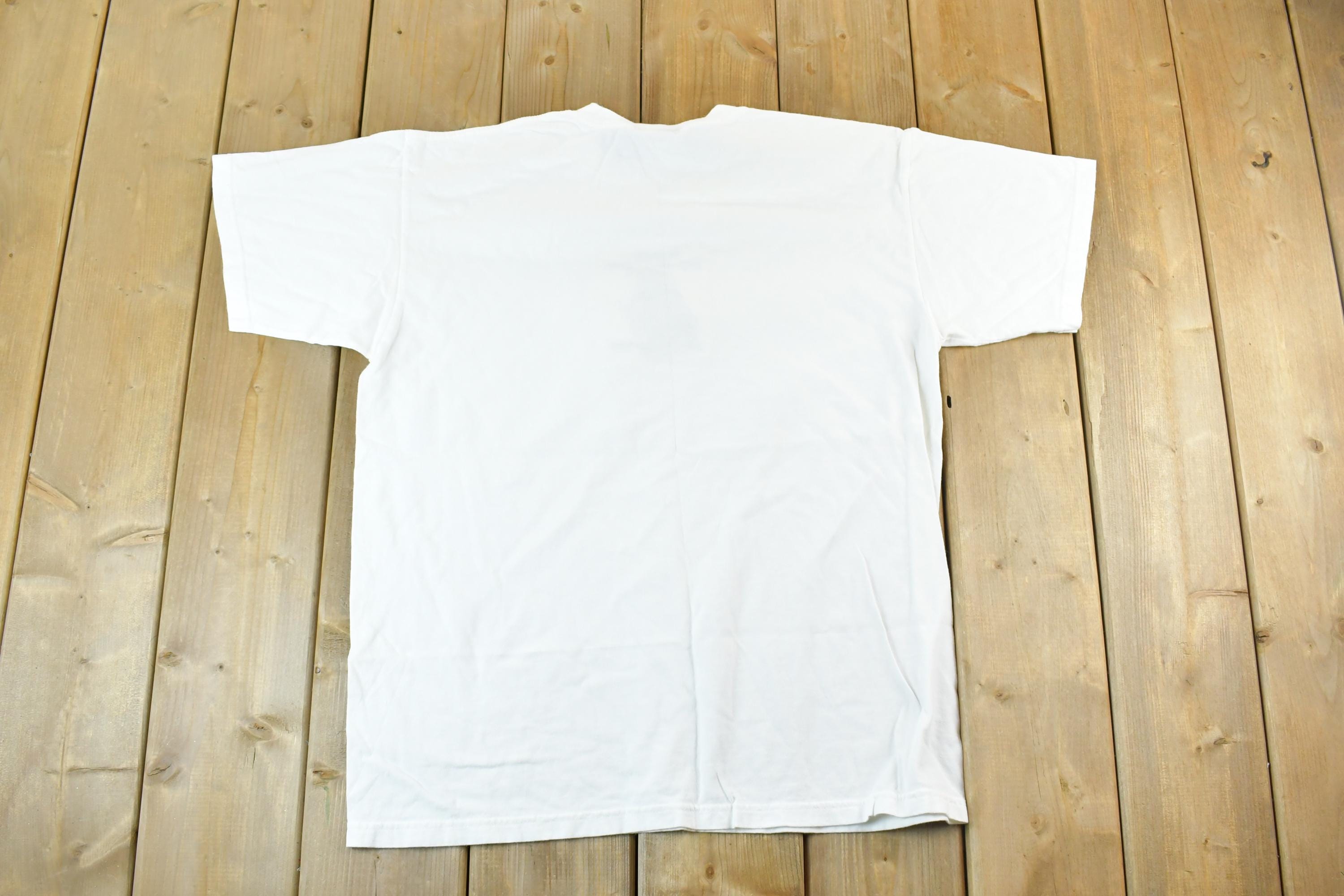 Vintage 1990s Dog Property Laws Single Stitch T-Shirt