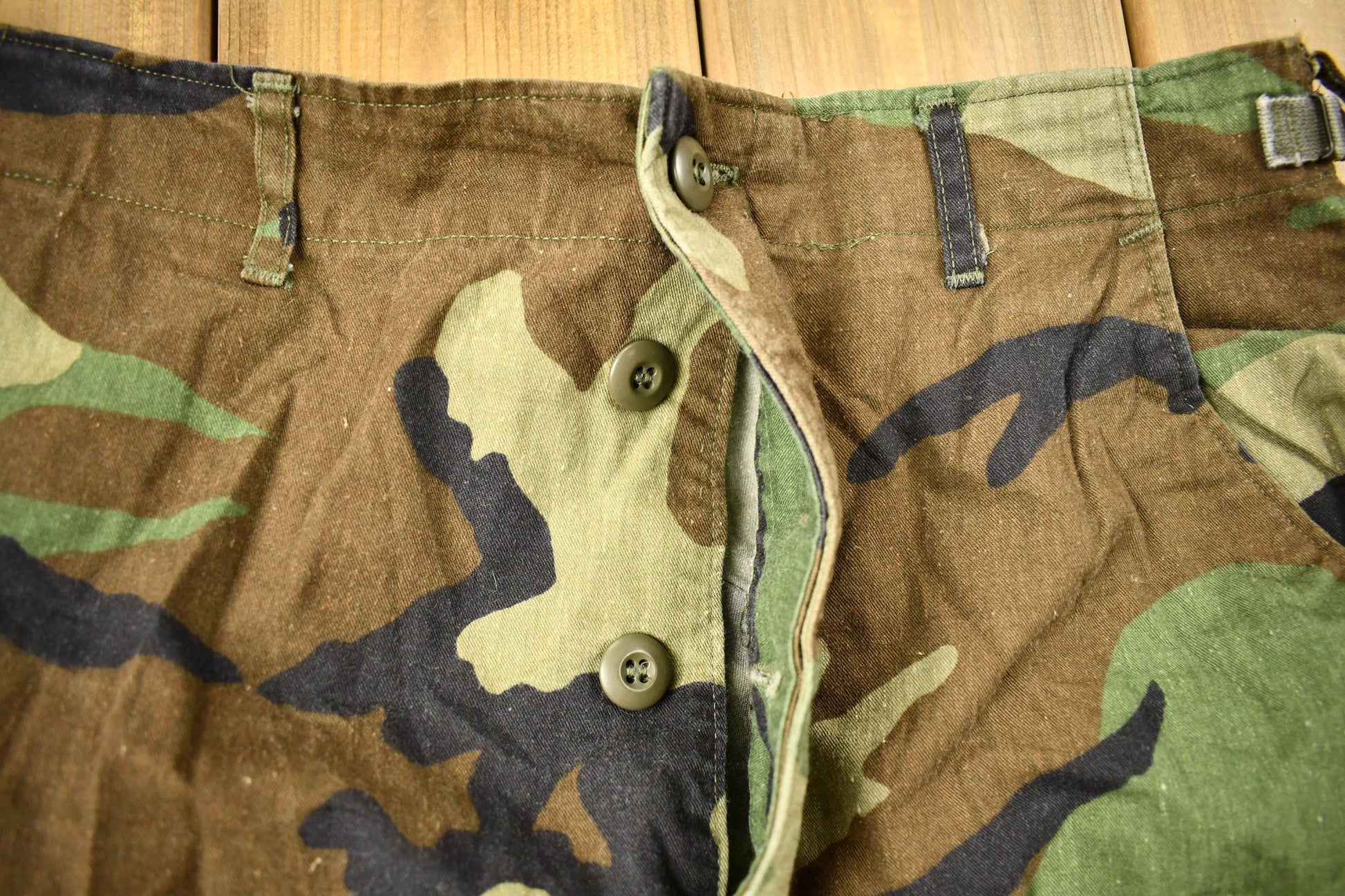 Vintage 2001 Military Woodland Camouflage Cargo Pocket Pants Size 34 x 33