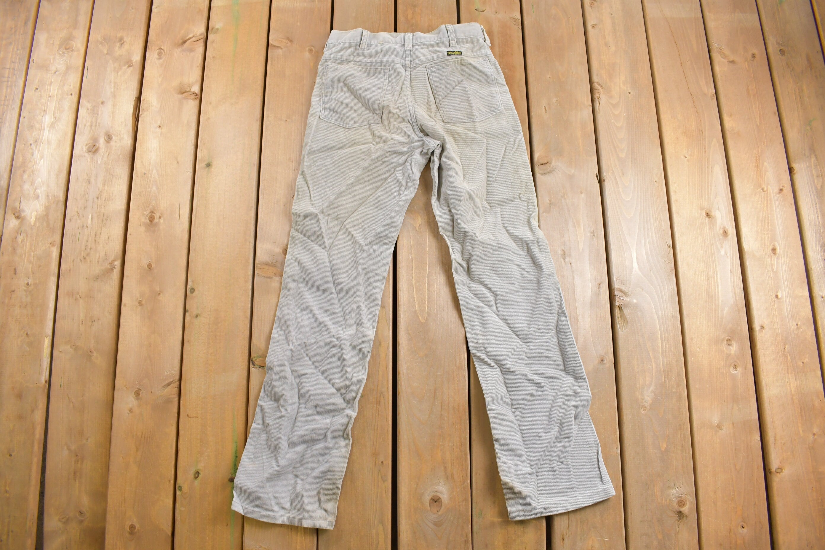 Vintage 1970s Wrangler Grey Corduroy Pants Size 28 x 31