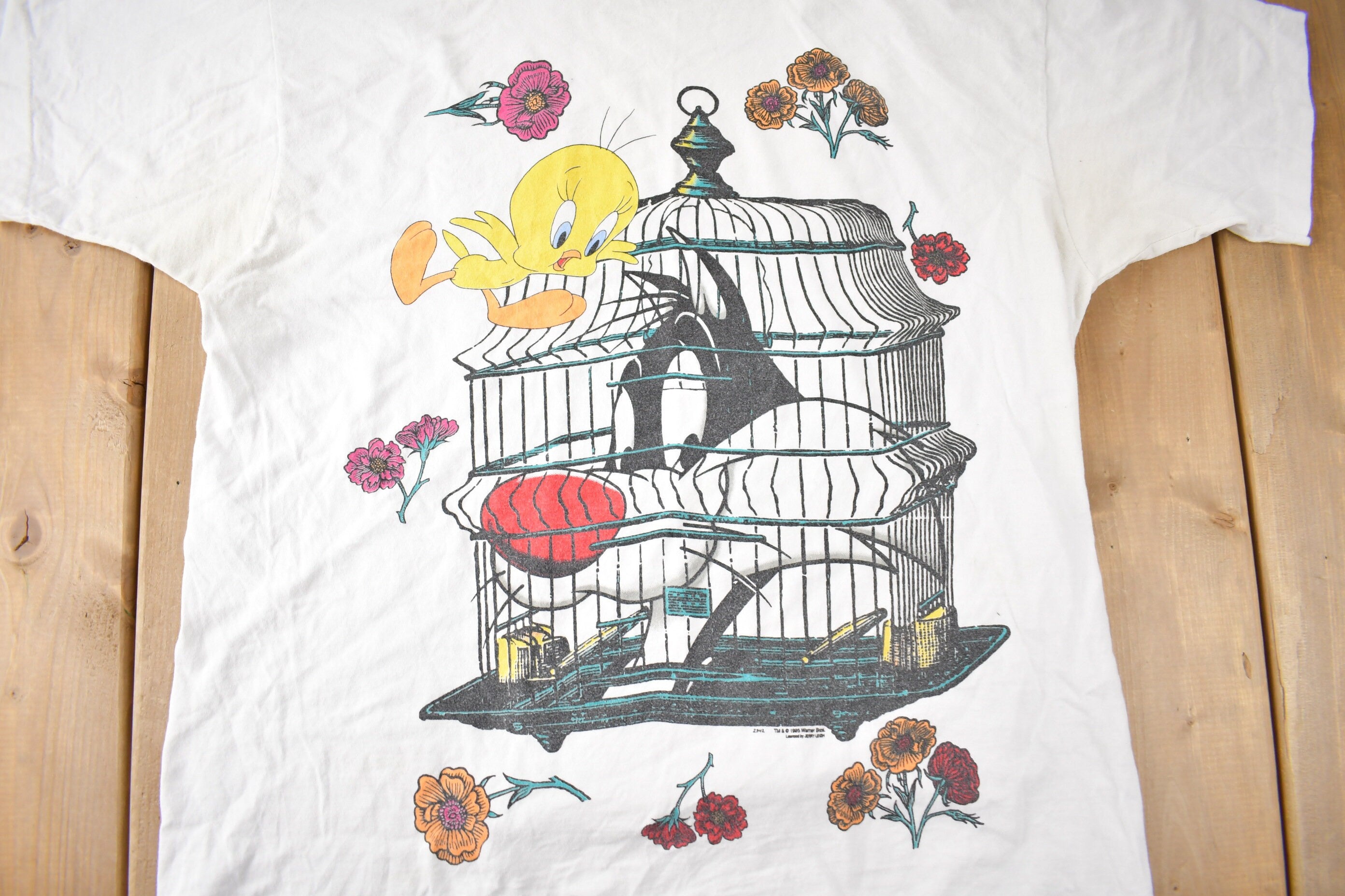 Vintage 1995 Tweety Bird & Sylvester Looney Tunes Cartoon Graphic T-Shirt Made In USA