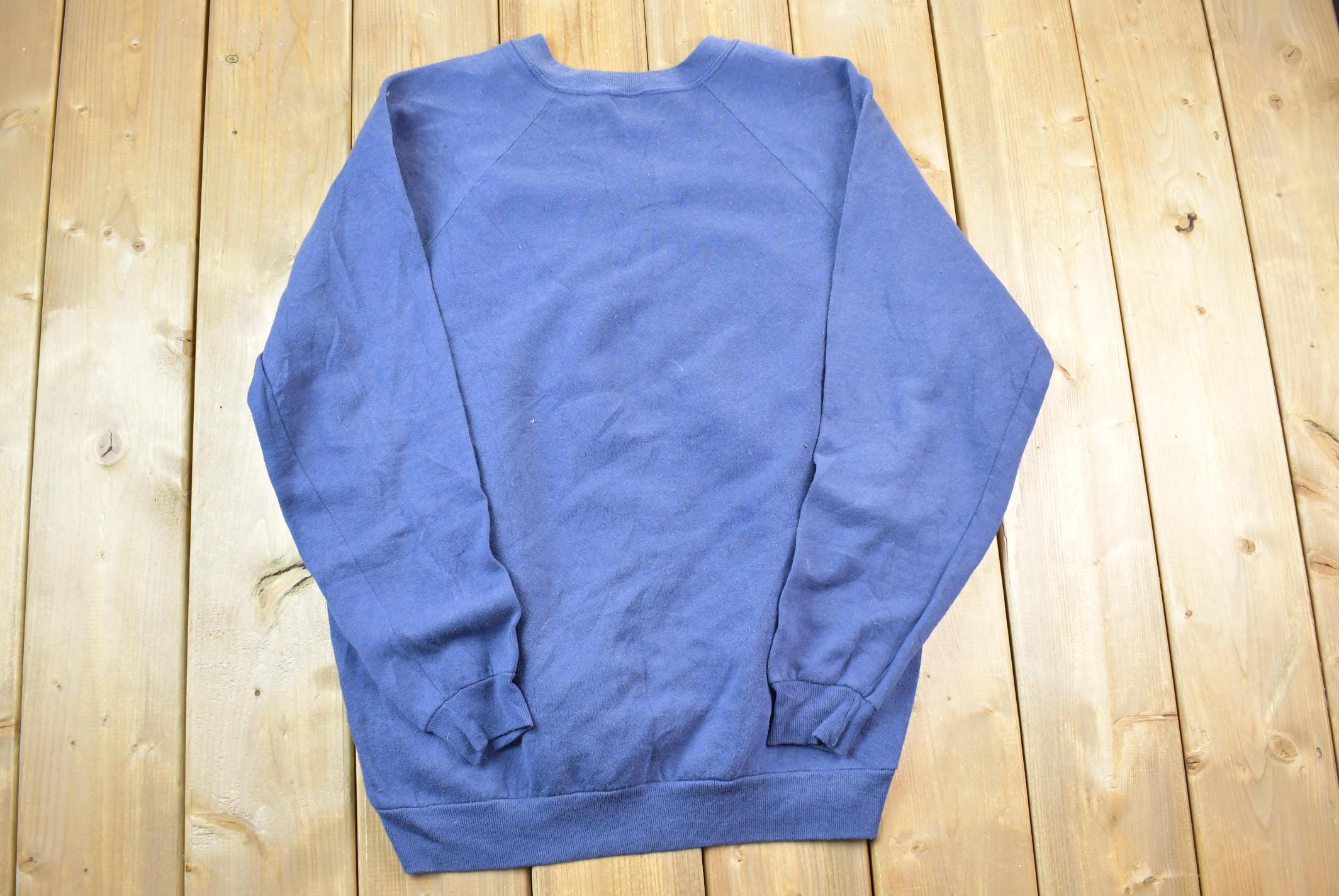 Vintage 1987 White Tail Deer Moon Logo Jerzeez Crewneck