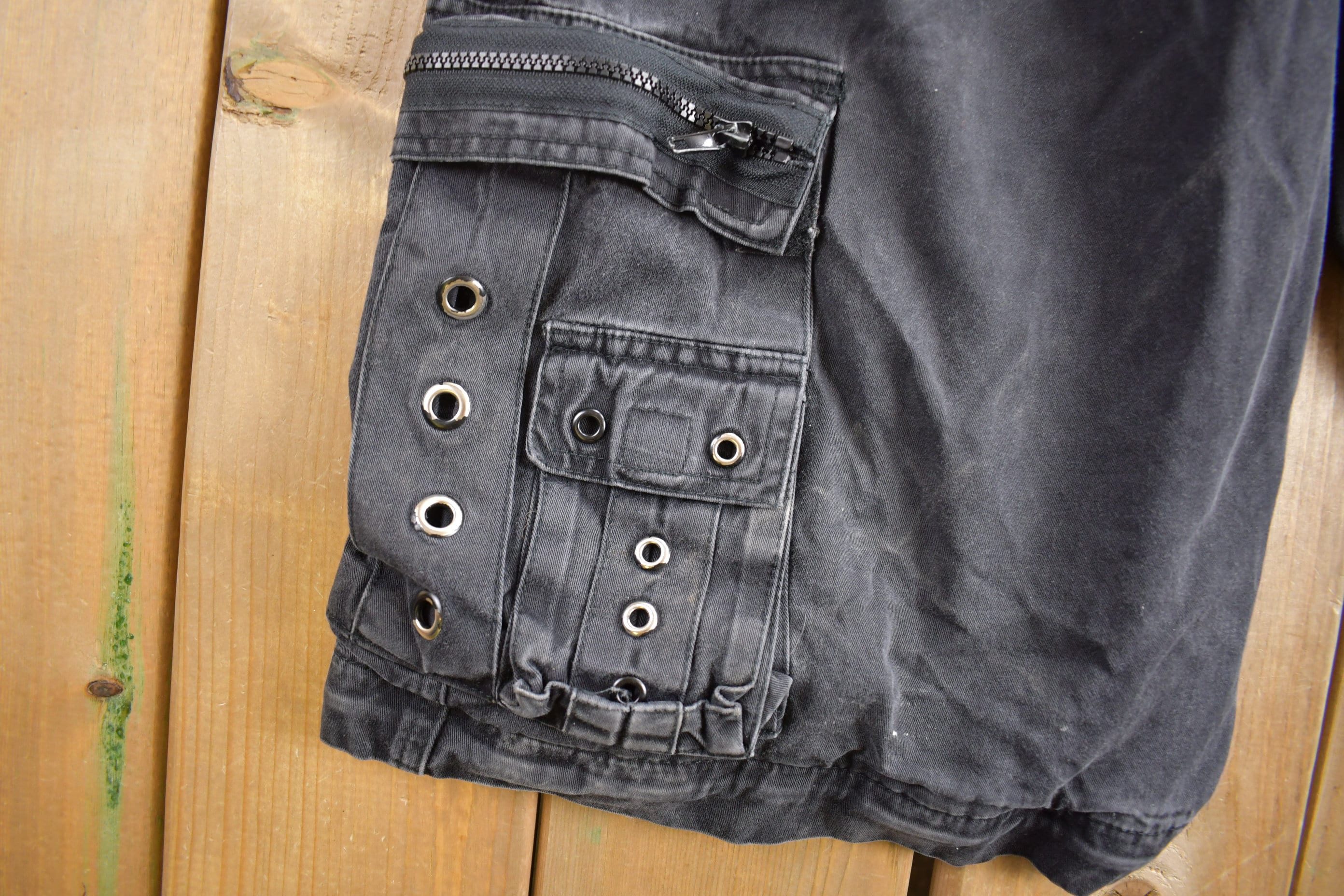Vintage Y2K Tripp NYC Bondage Shorts Size XL (34)