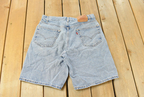 Vintage 1990s Levi's 550 Relaxed Denim Jean Shorts Men's 33