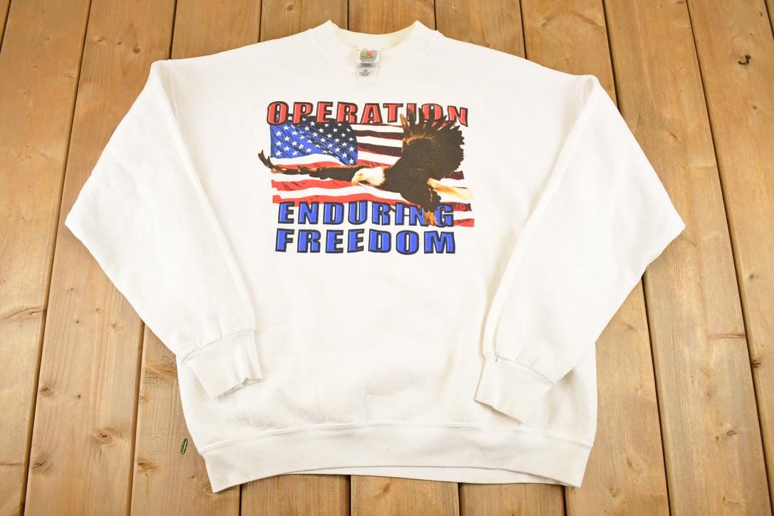 Vintage 1990s Big Eagle USA Enduring Freedom Souvenir Crewneck Sweatshirt Mens L