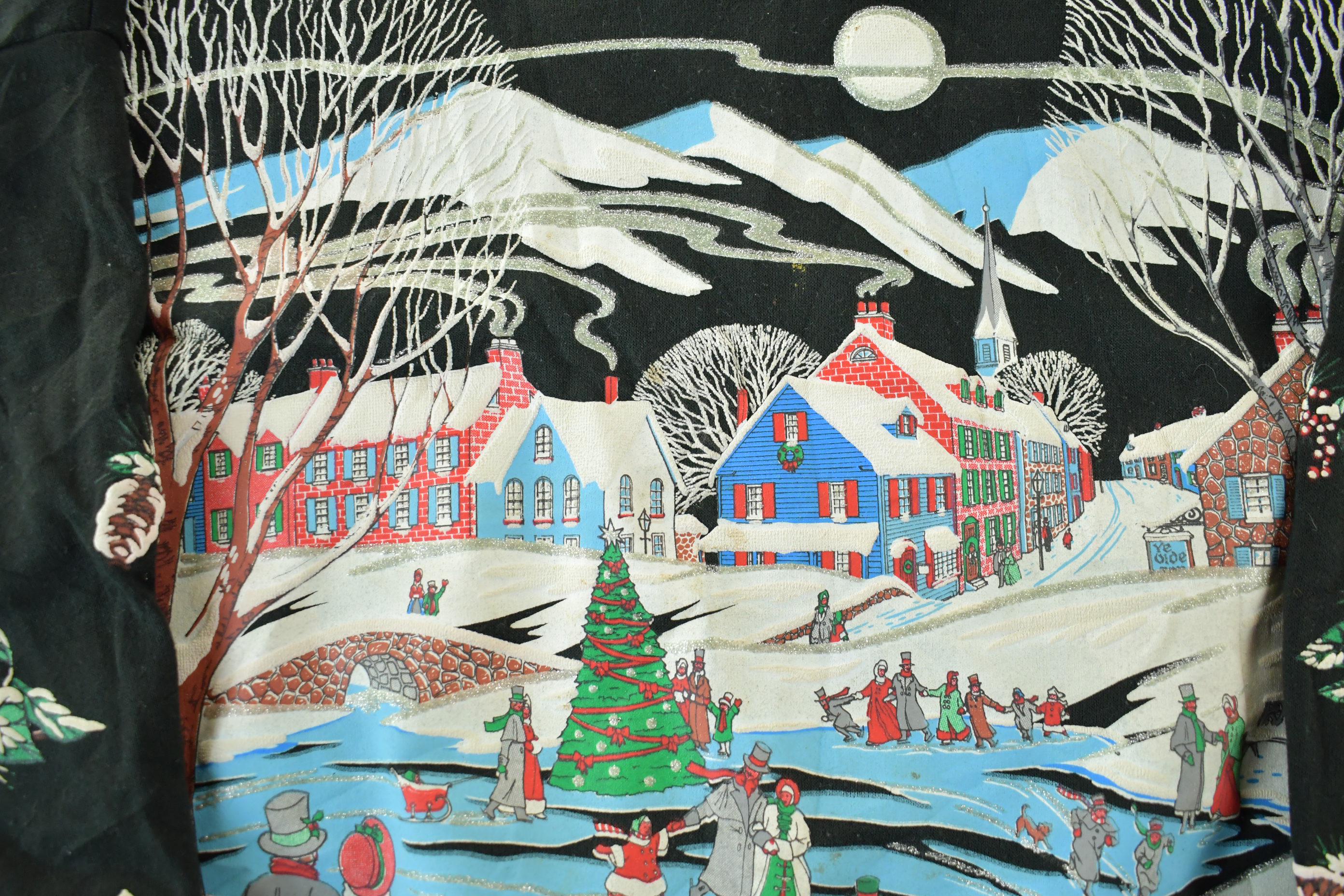 Vintage 1990s Winter Scene Outdoor Graphic Crewneck Sweater