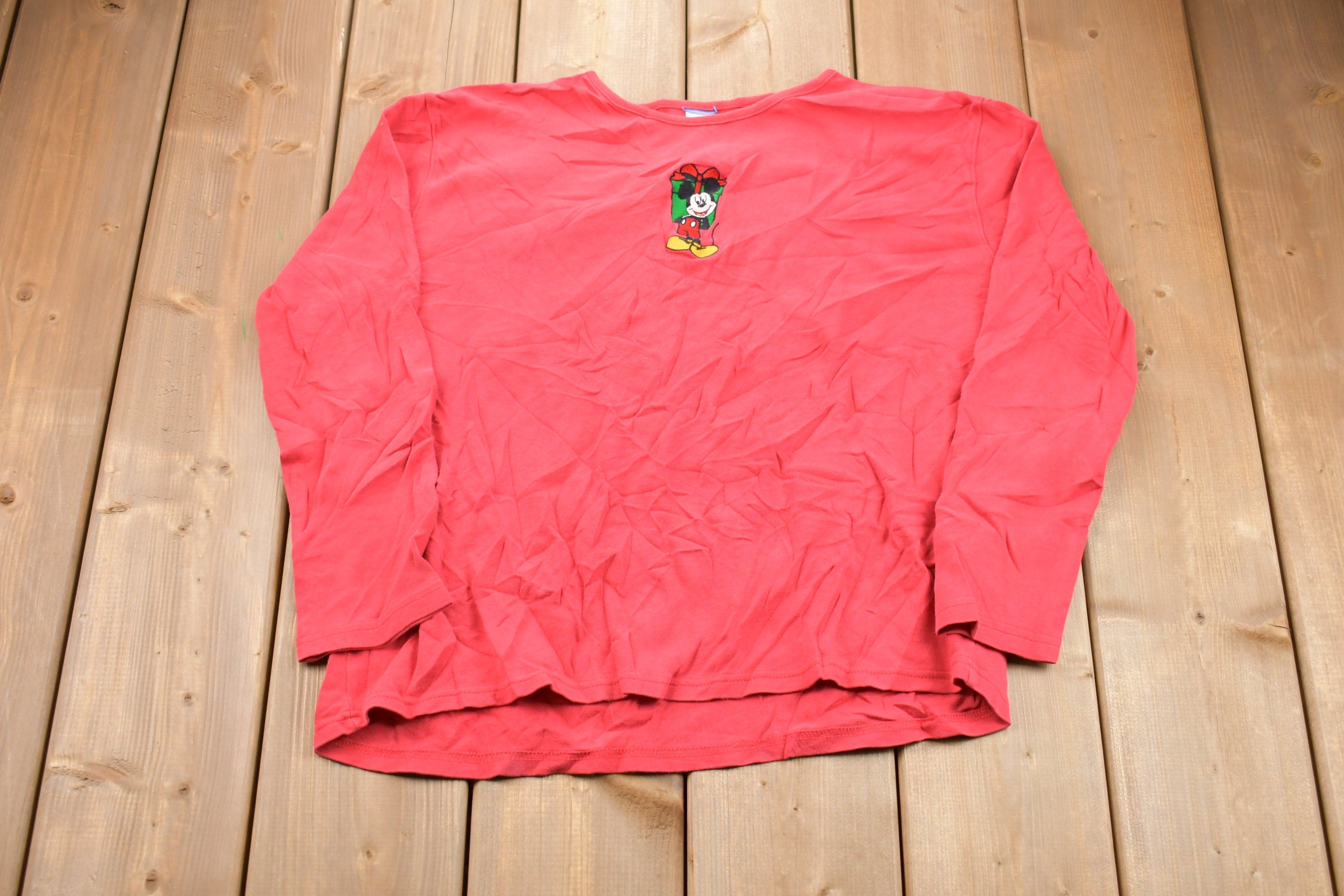 Vintage 1990s Mickey Mouse Embroidered Crewneck Sweatshirt