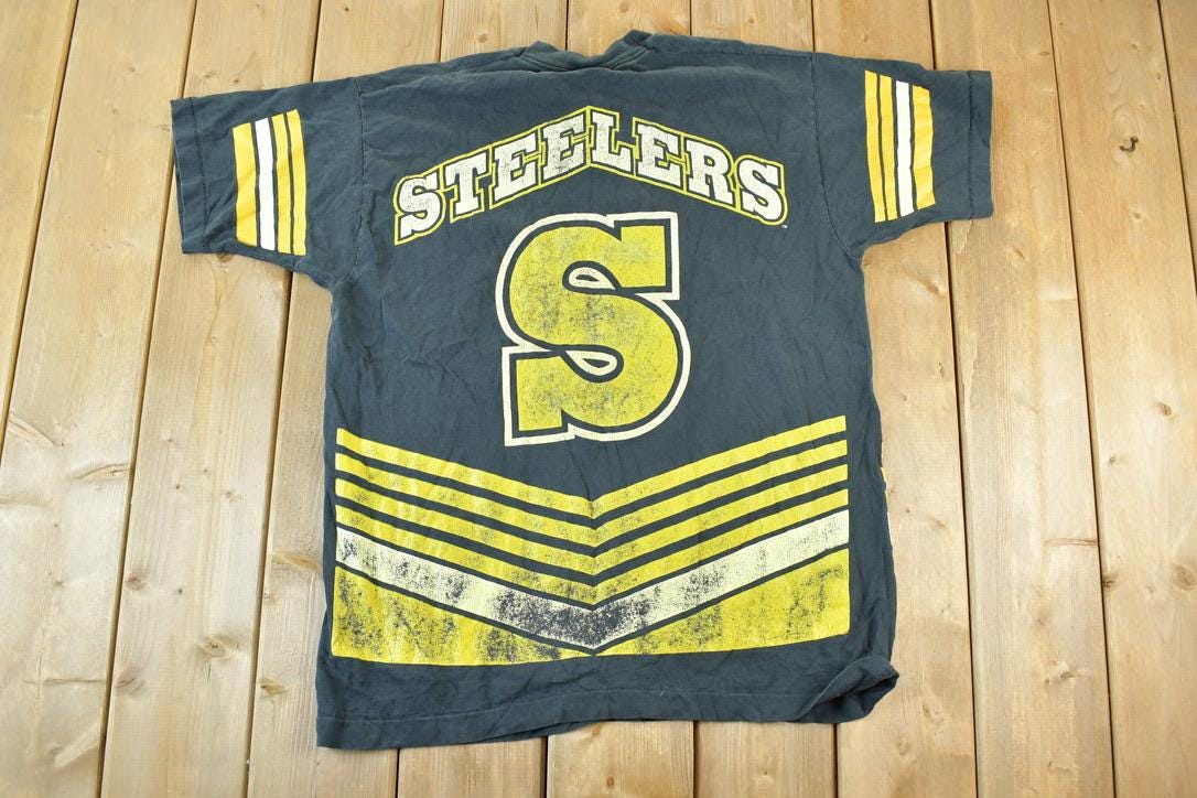 Vintage 1995 Pittsburgh Steelers All Over Print NFL Graphic T-Shirt
