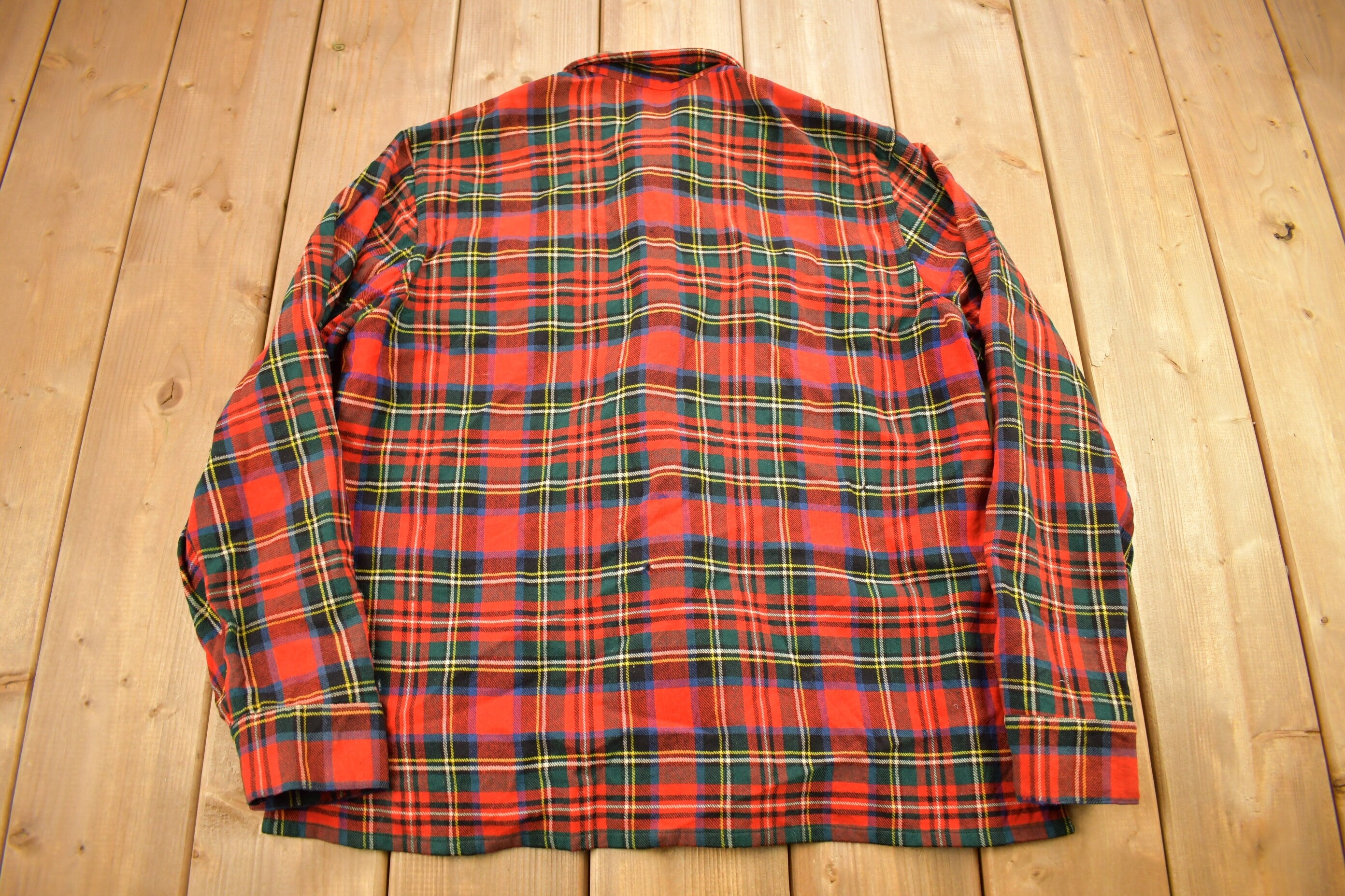 Vintage 1960s Lochan Authentic Tartan Plaid Flannel Button Up Shirt