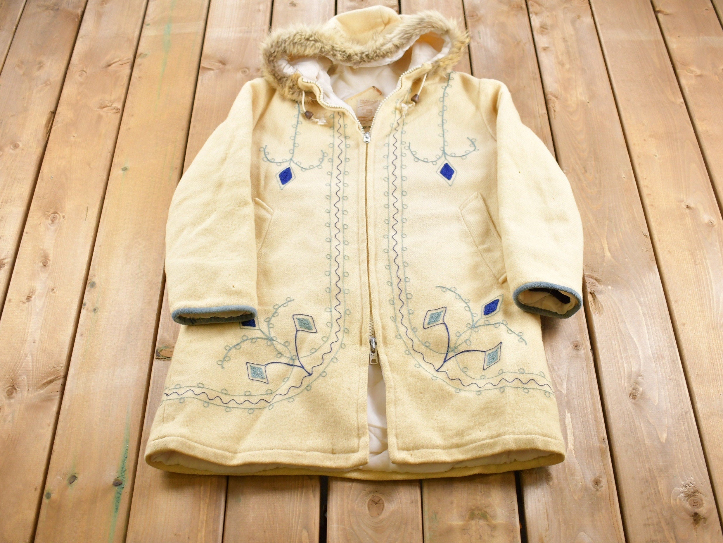 Vintage 1960s 100% Wool Embroidered Jacket