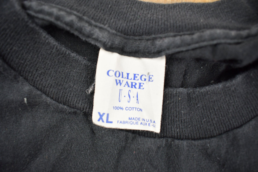 Vintage 1990s Betty Boop Embroidered Cartoon T-Shirt